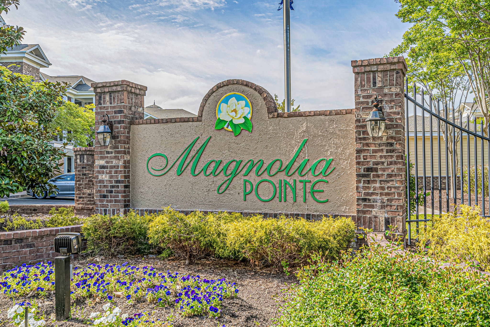 Magnolia Pointe 302 Pool View | Photo 43