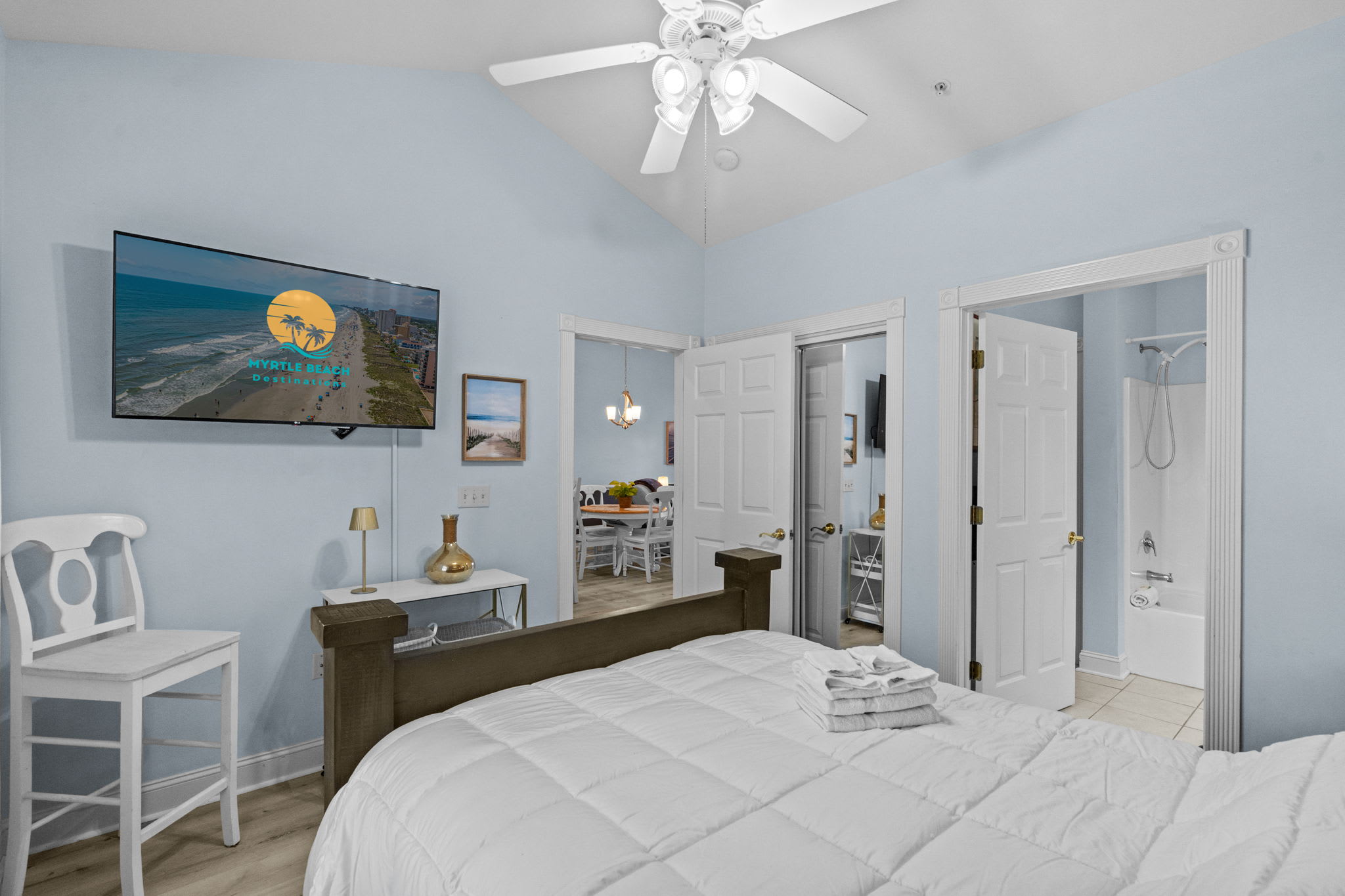 Magnolia Pointe 302 Pool View | Photo 21