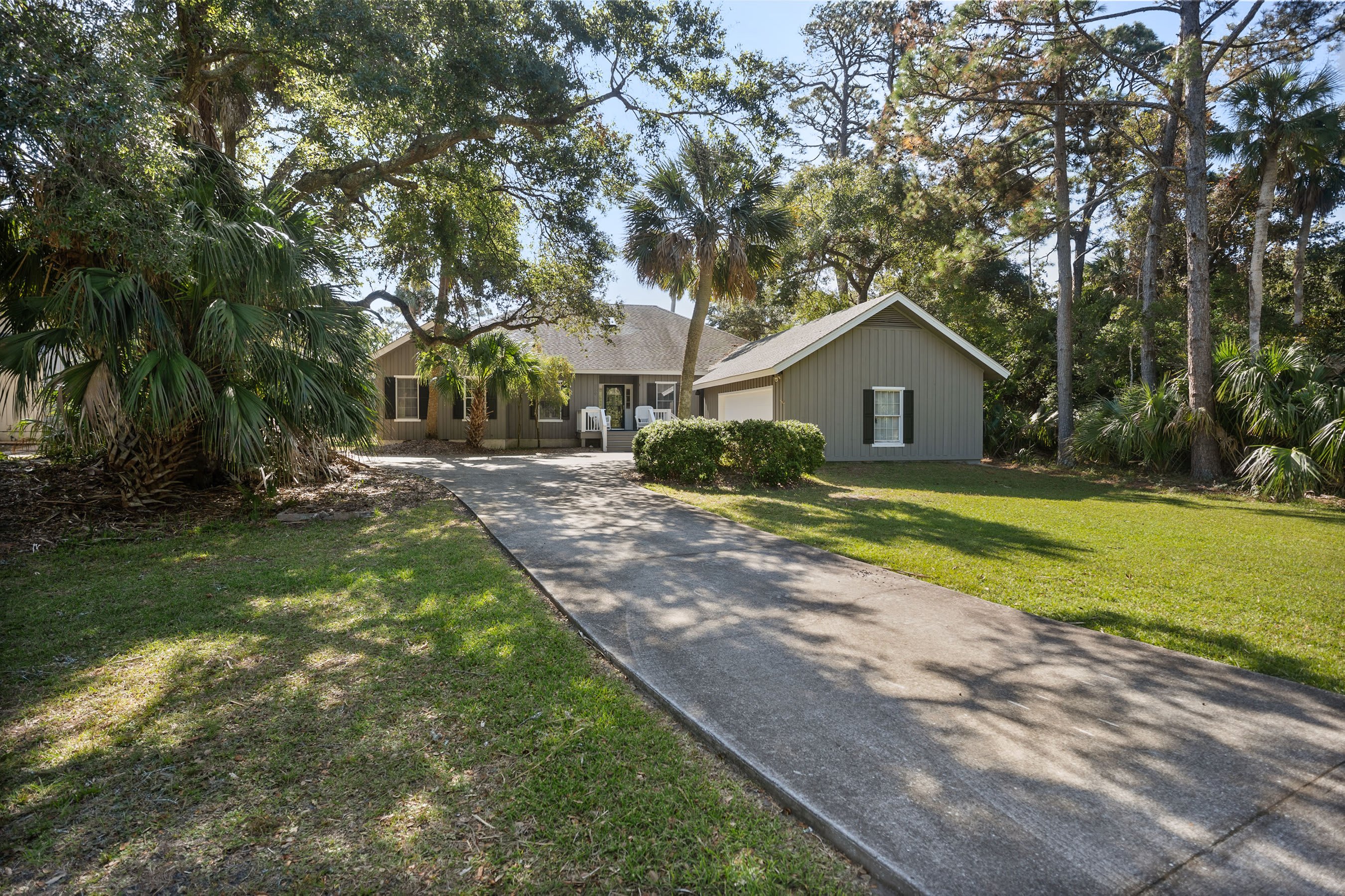 559 Remora Drive | Photo 8