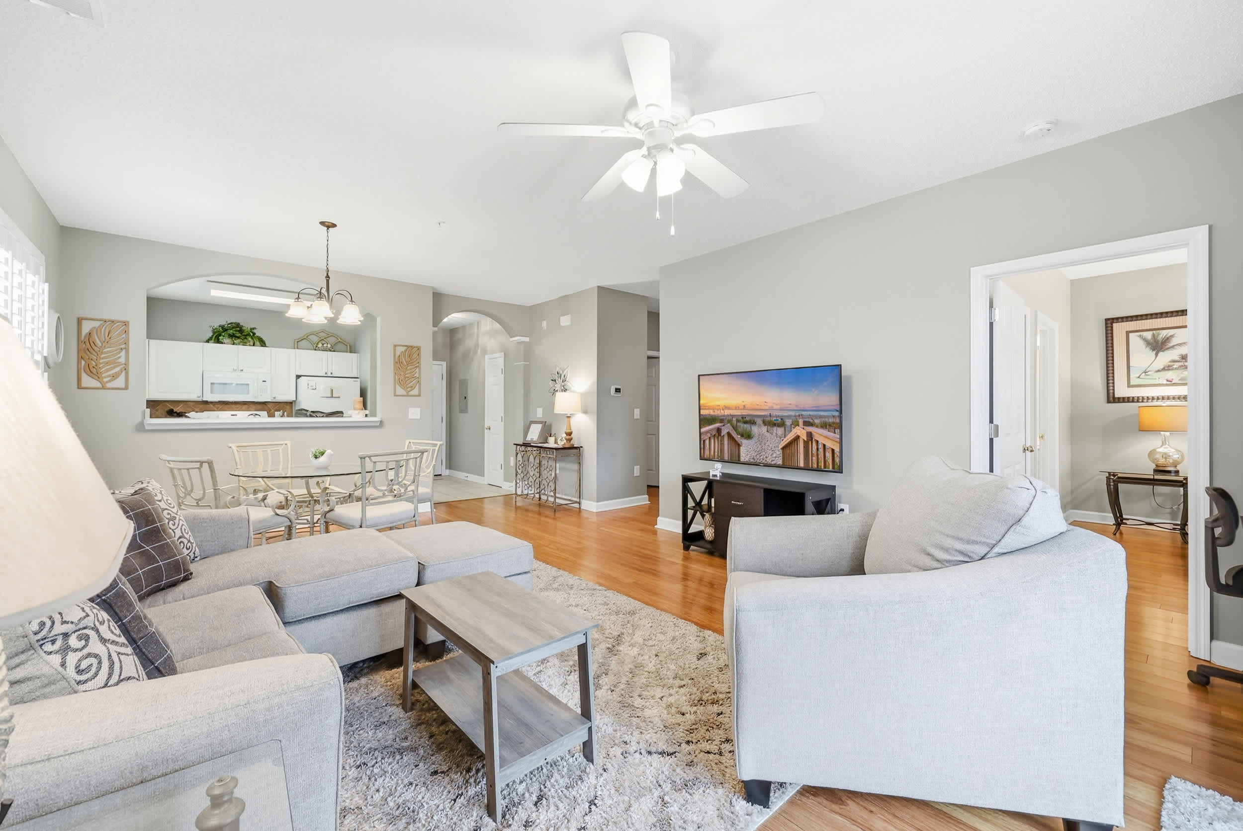 Sandy Tee Suite w Giant Pool Oasis Near Golf