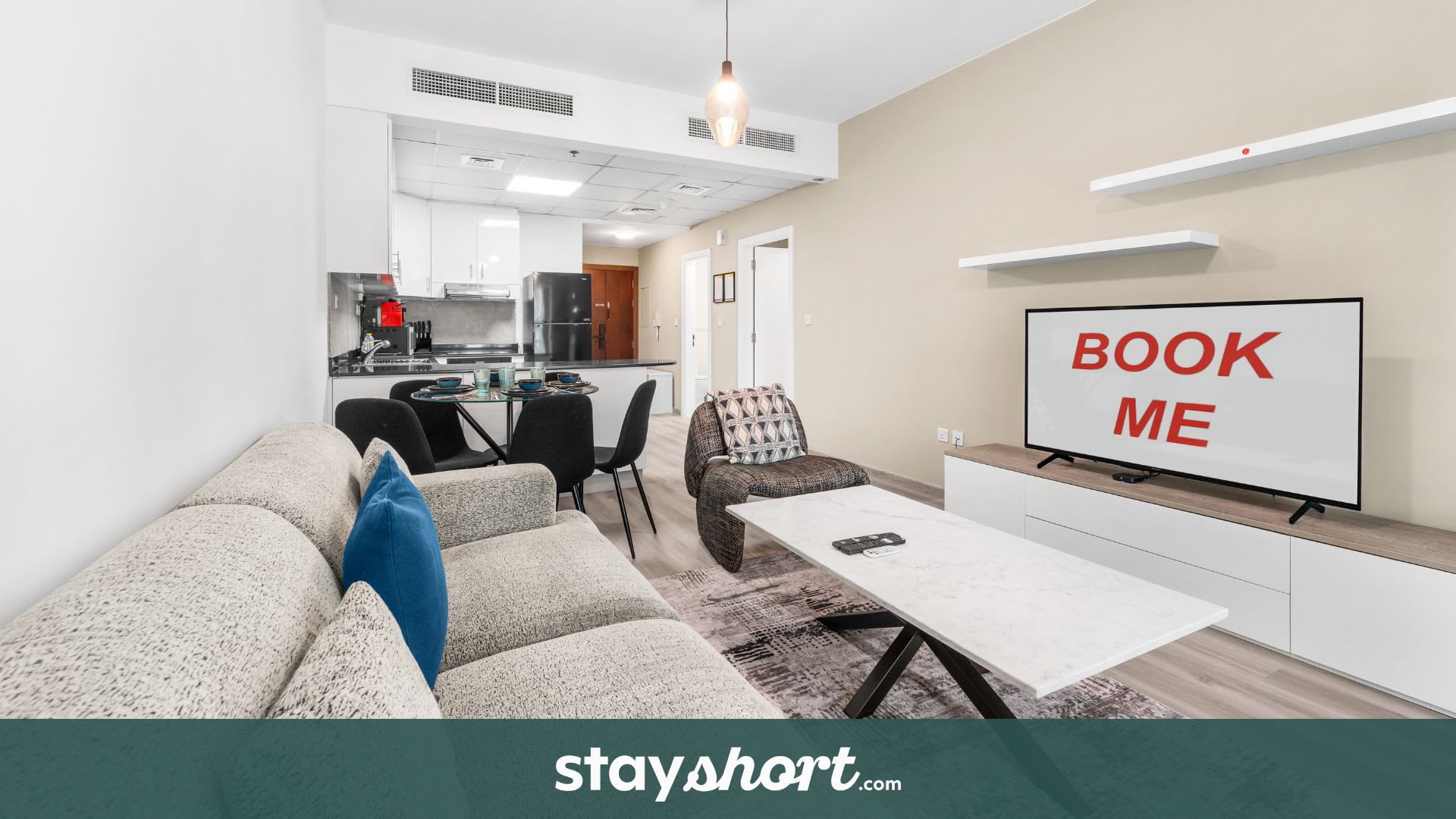 Free housekeeping visits during your stay - StayShort - Chic 1BR Retreat in Dubai Marina that Sleeps 4 — Dubai Marina, Dubai — vacation rental