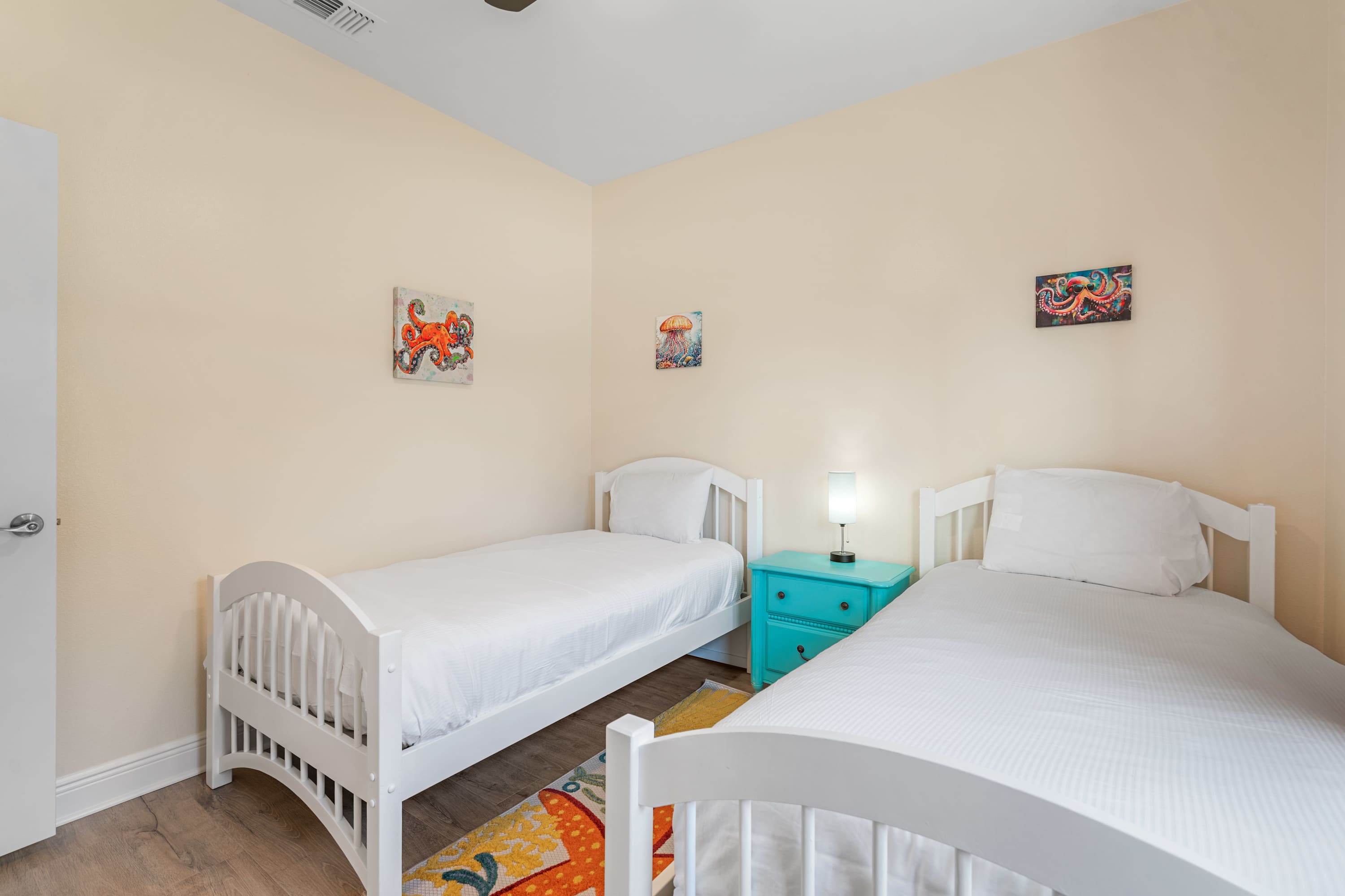 Navarre Wanna Leave 3 Bedroom 9