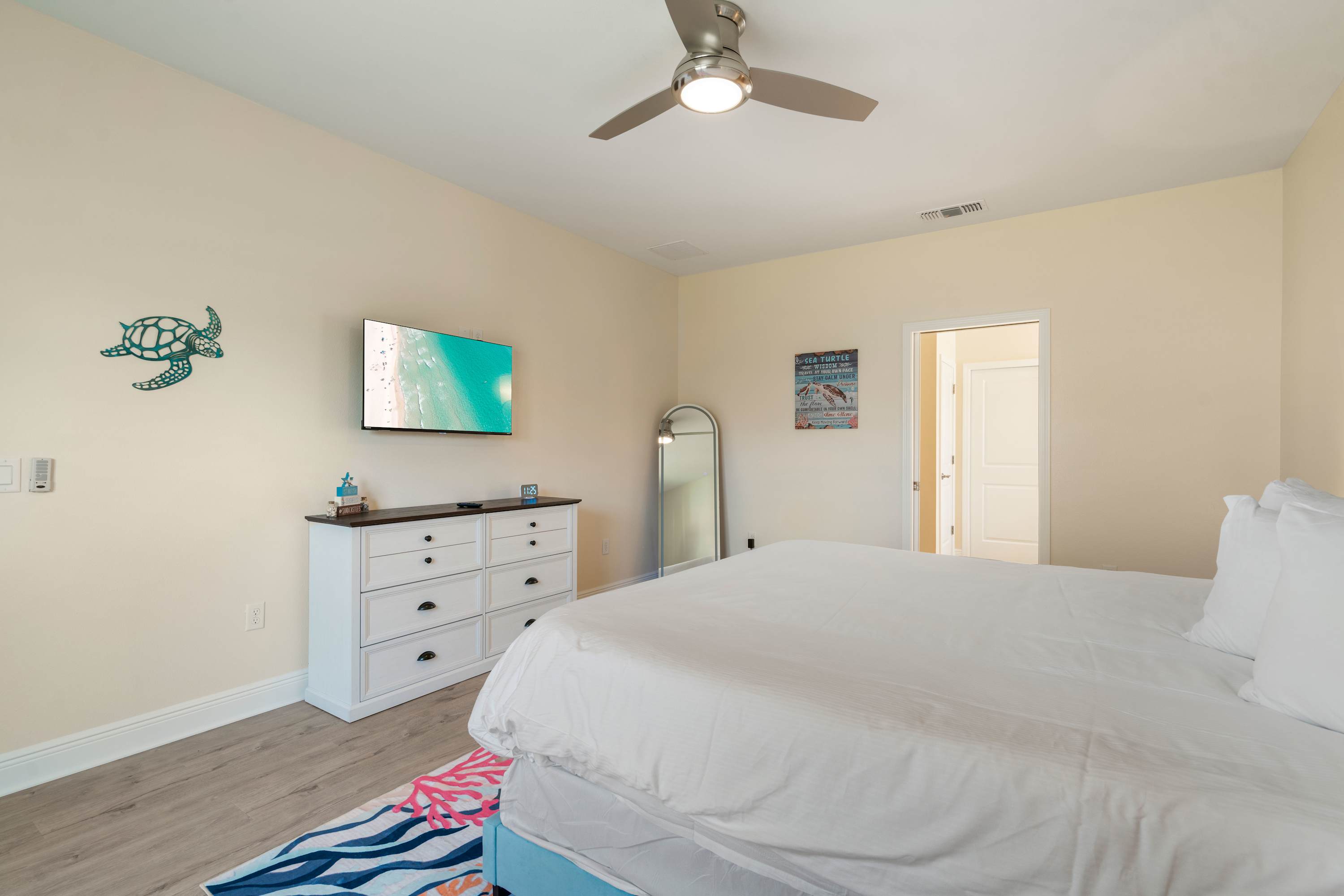 Navarre Wanna Leave 3 Bedroom 24