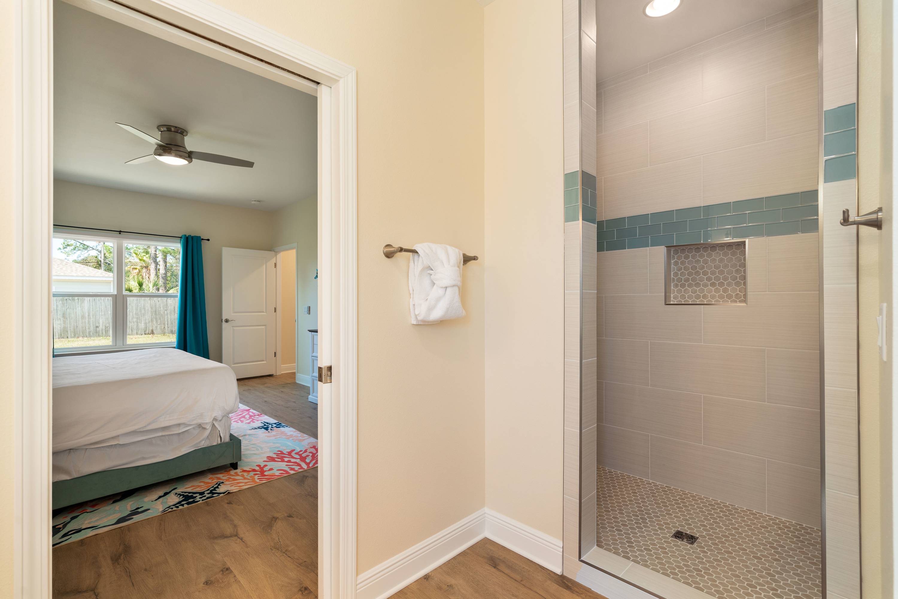 Navarre Wanna Leave 3 Bedroom 27