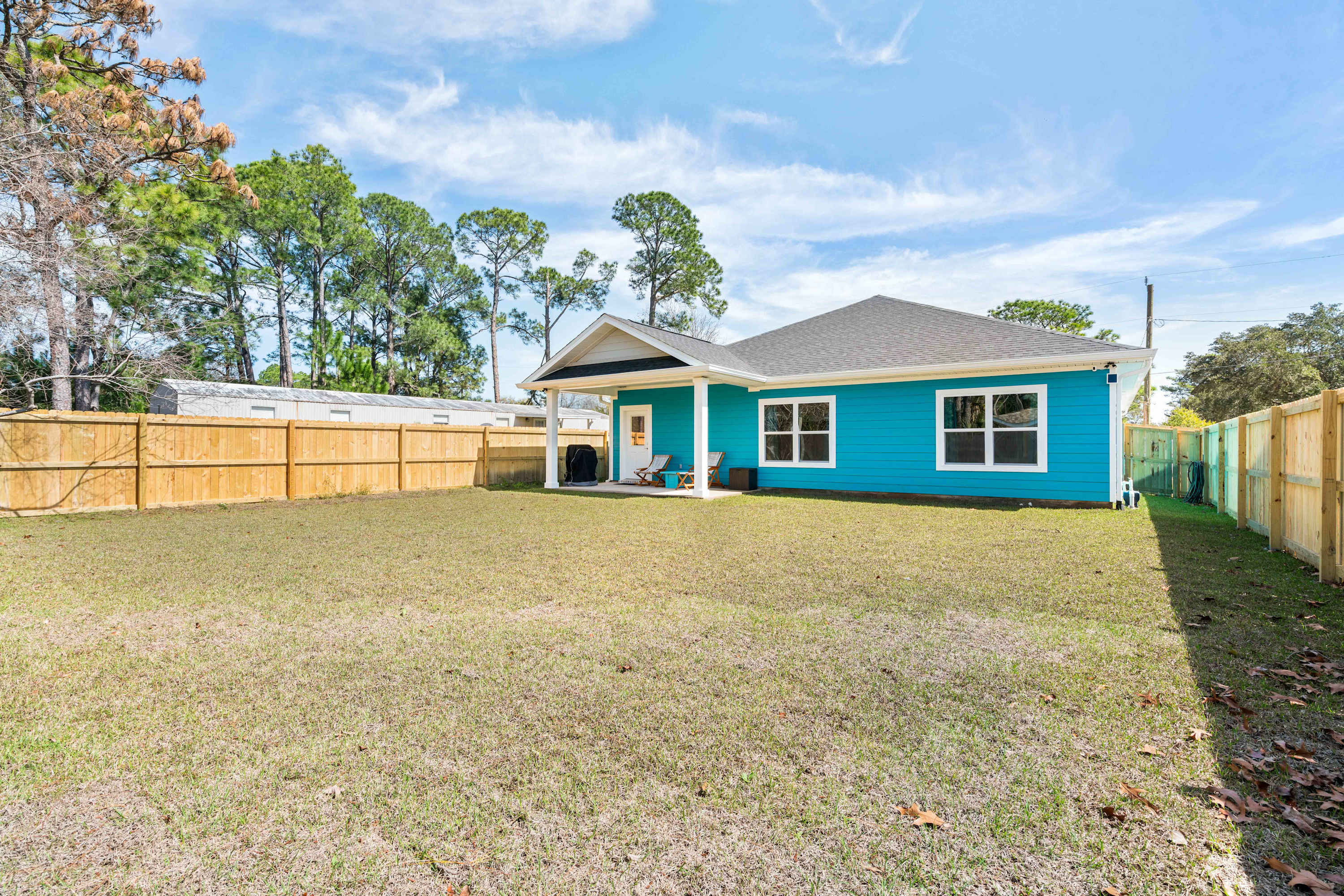 Navarre Wanna Leave 3 Bedroom 30