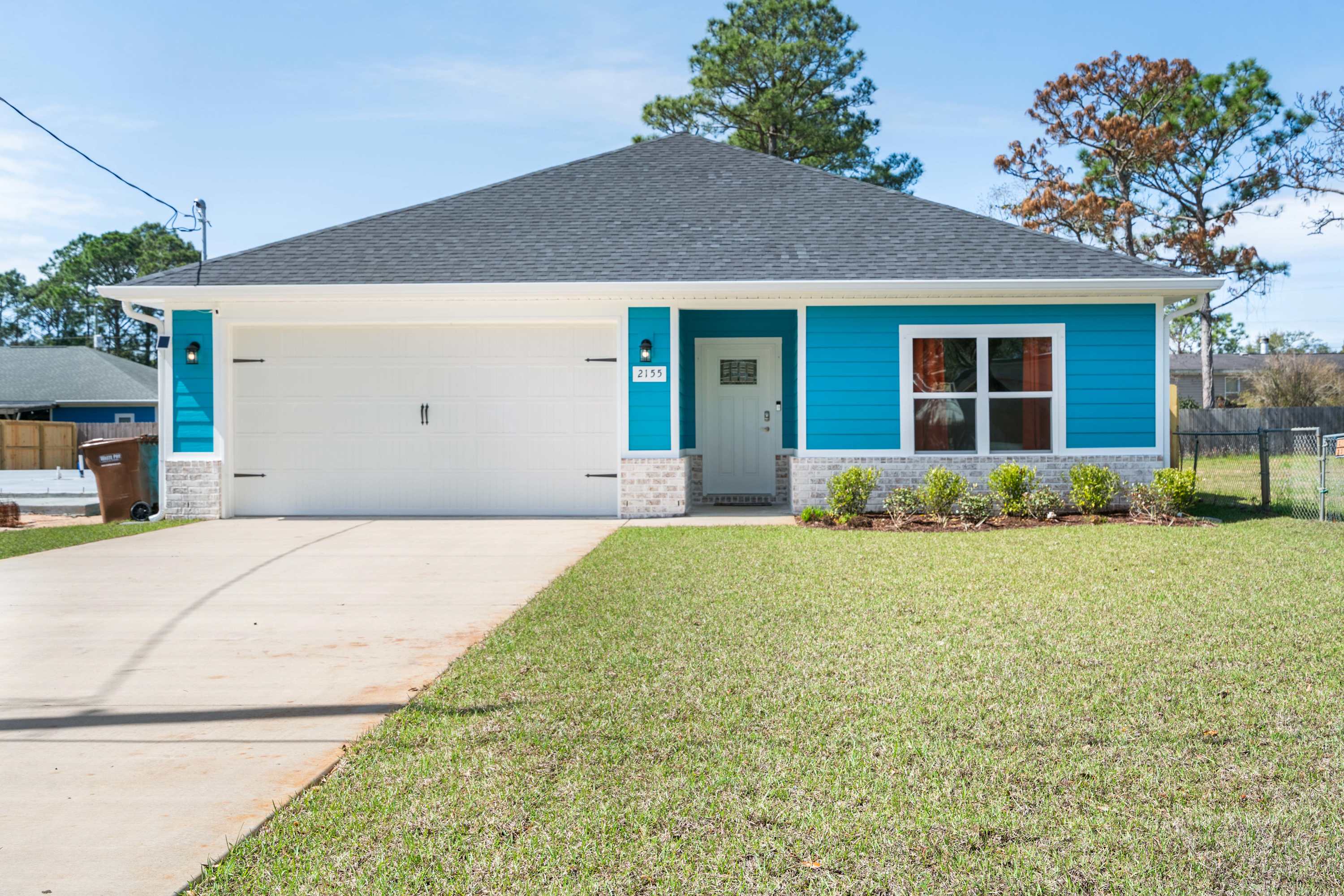 Navarre Wanna Leave 3 Bedroom 32