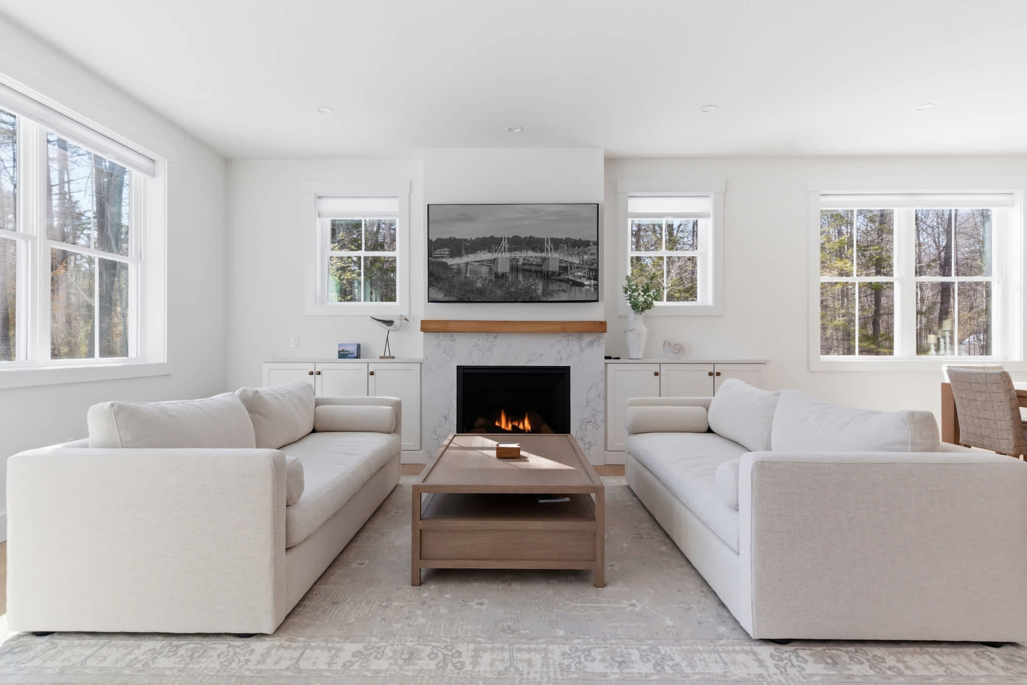 Van Duyne North – Airy Escape