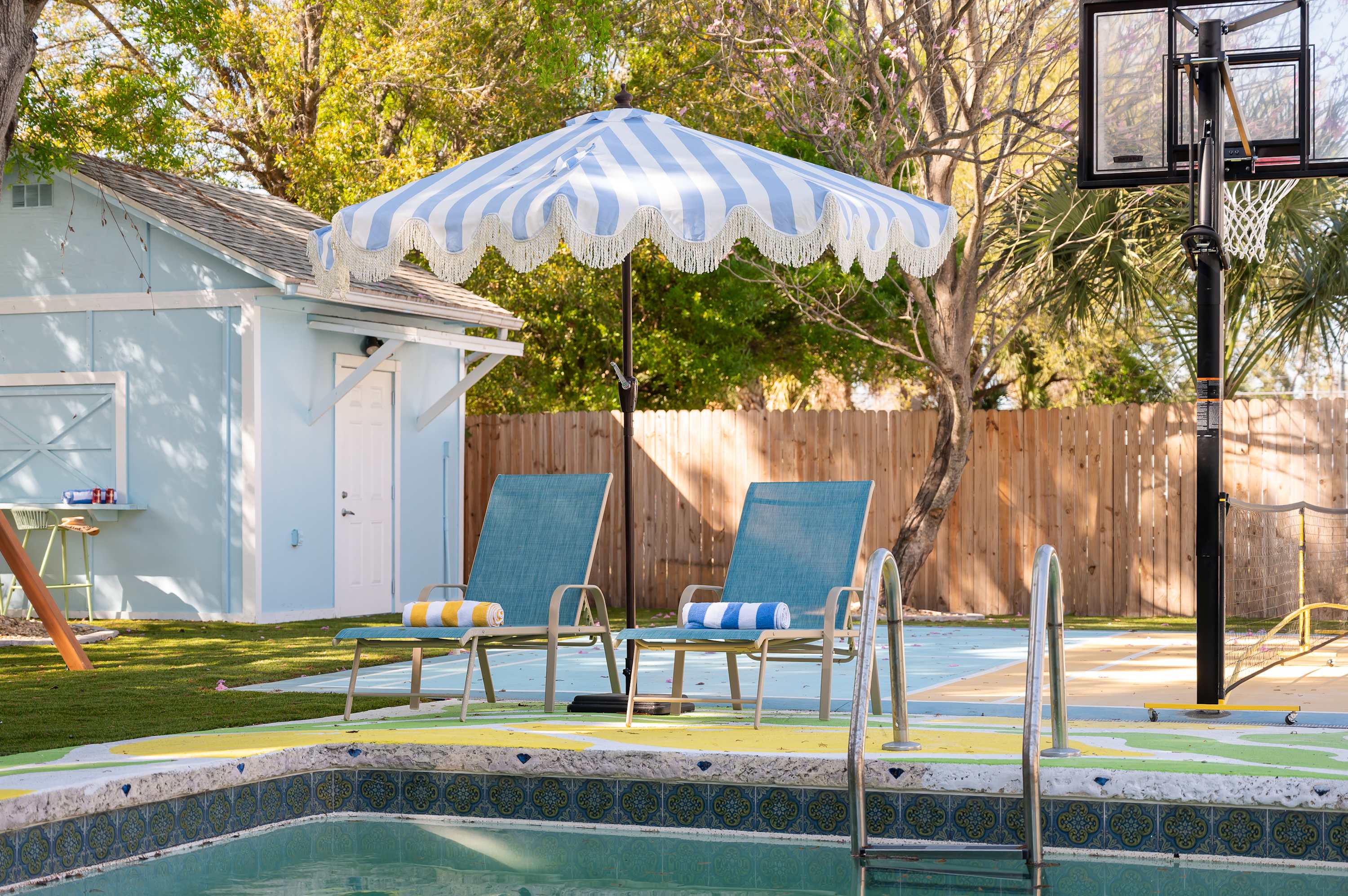 Heated Pool! Playground Mini Golf Sport Court