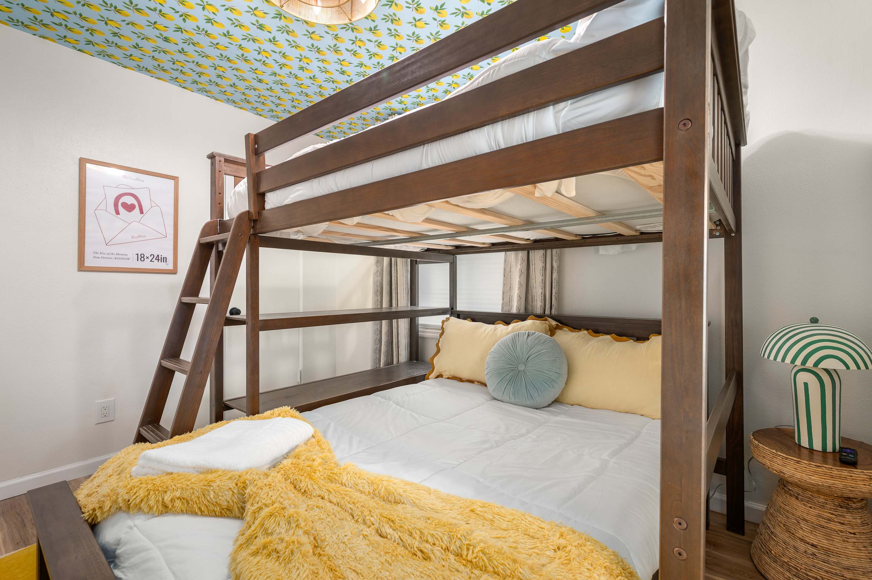 Heated Pool! Playground Mini Golf Sport Court