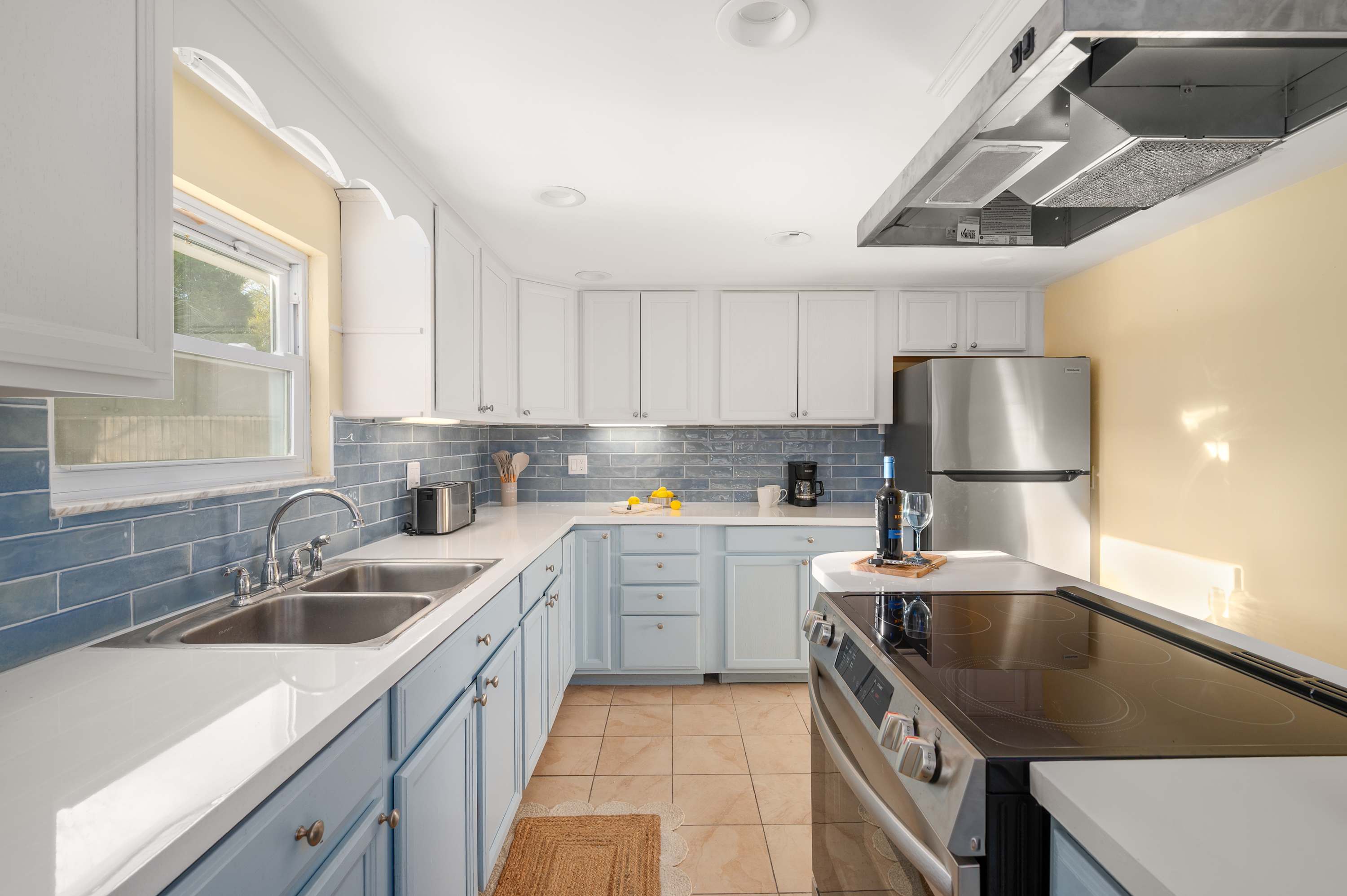 Heated Pool! Playground Mini Golf Sport Court