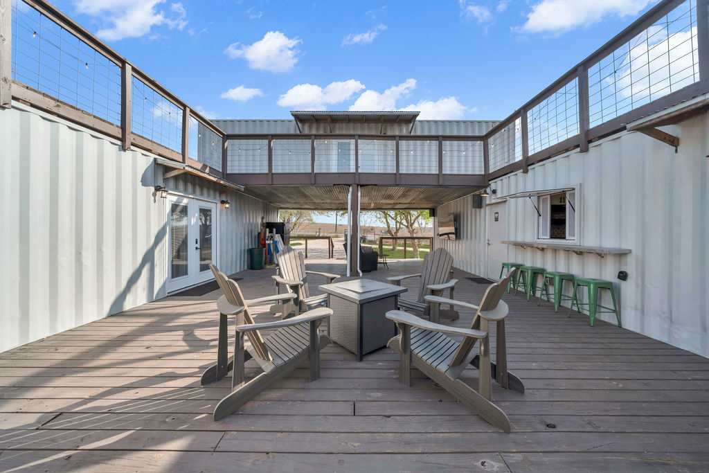 4BR Courtside Retreat, Deck Lounge,Pool&Pickleball — Buda, TX — vacation rental