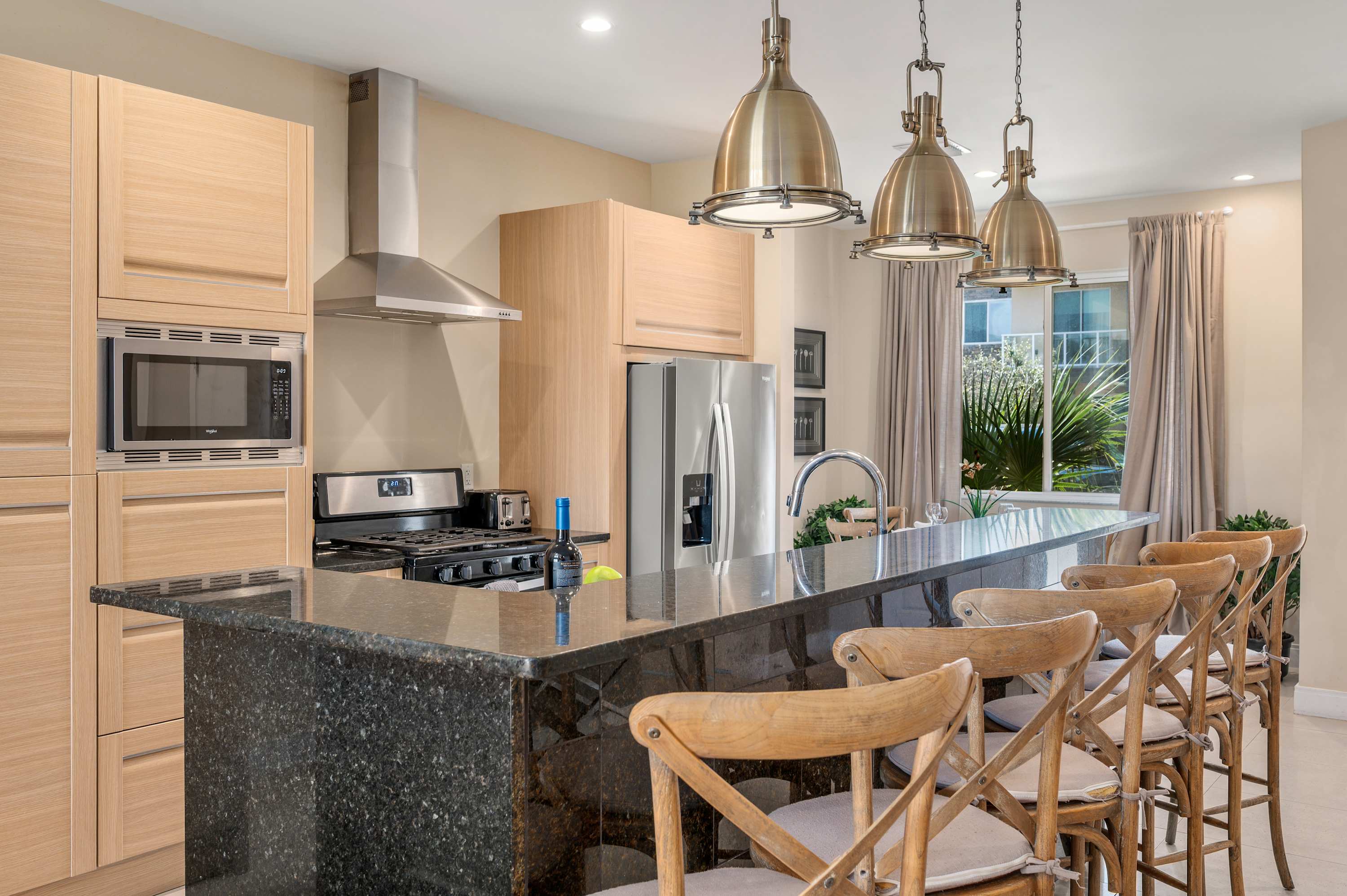 4 BR Home w Resort Amenities  3 MI to Disney