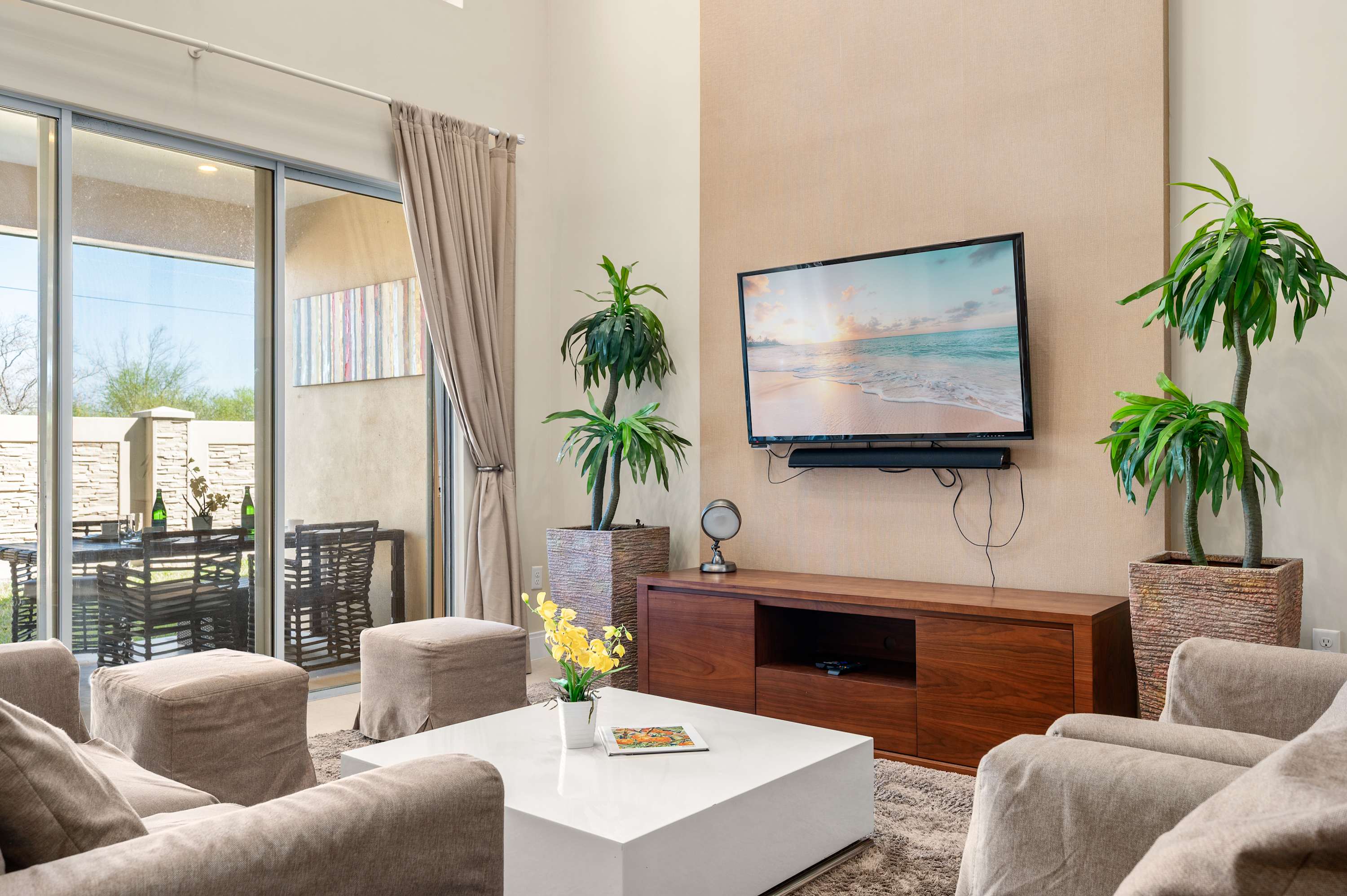 4 BR Home w Resort Amenities  3 MI to Disney