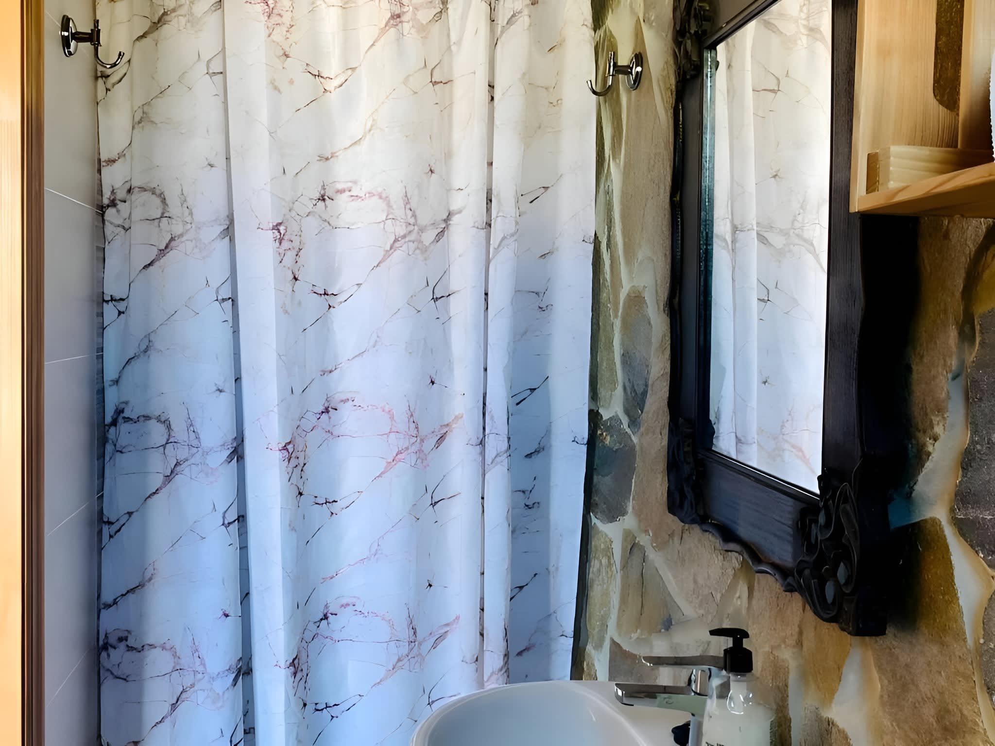 Amplio Chalet con Piscina, Terraza y Barbacoa – Cerca del Mar en Conil - image 35