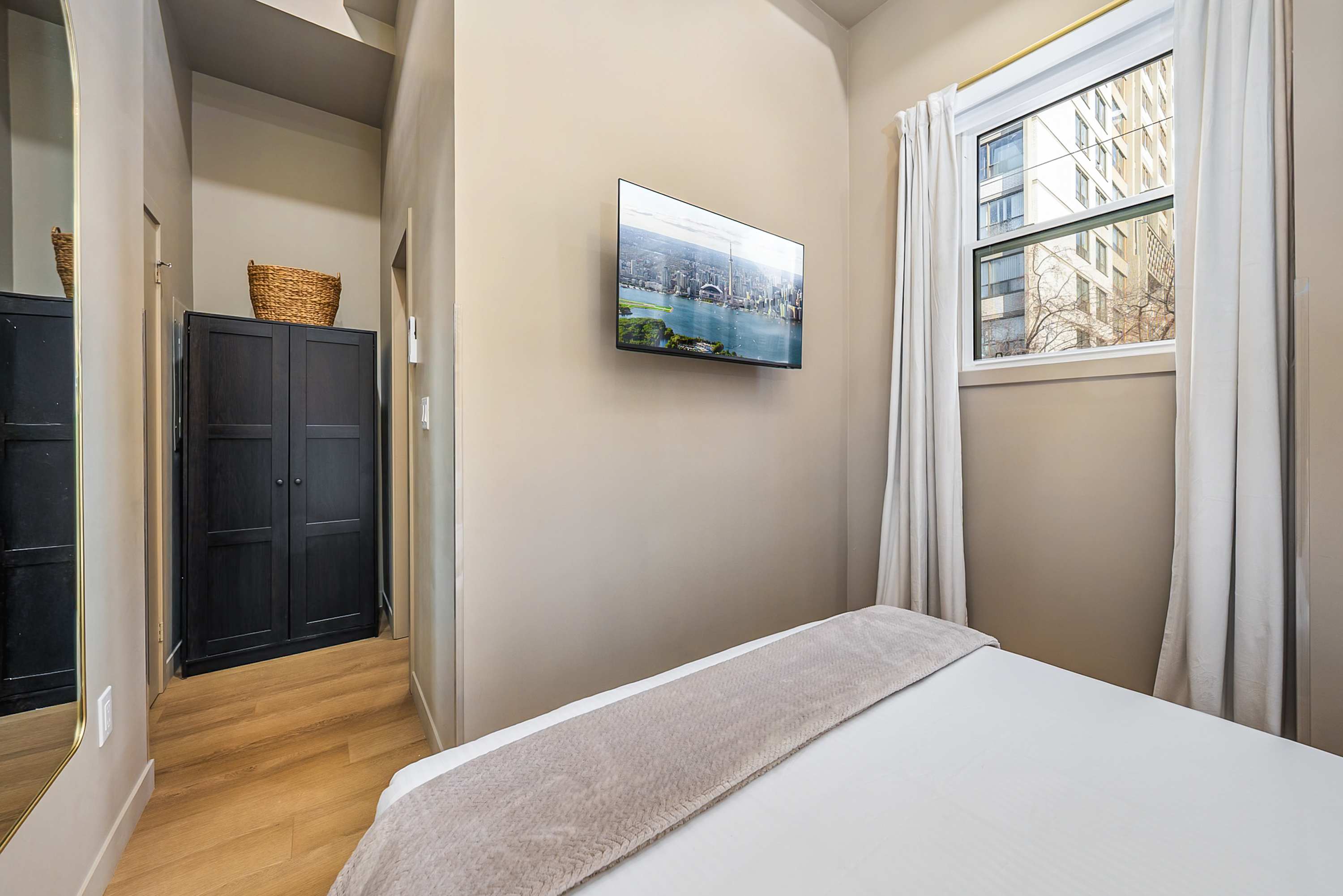 Convenient closet and storage spaces for a comfortable stay.