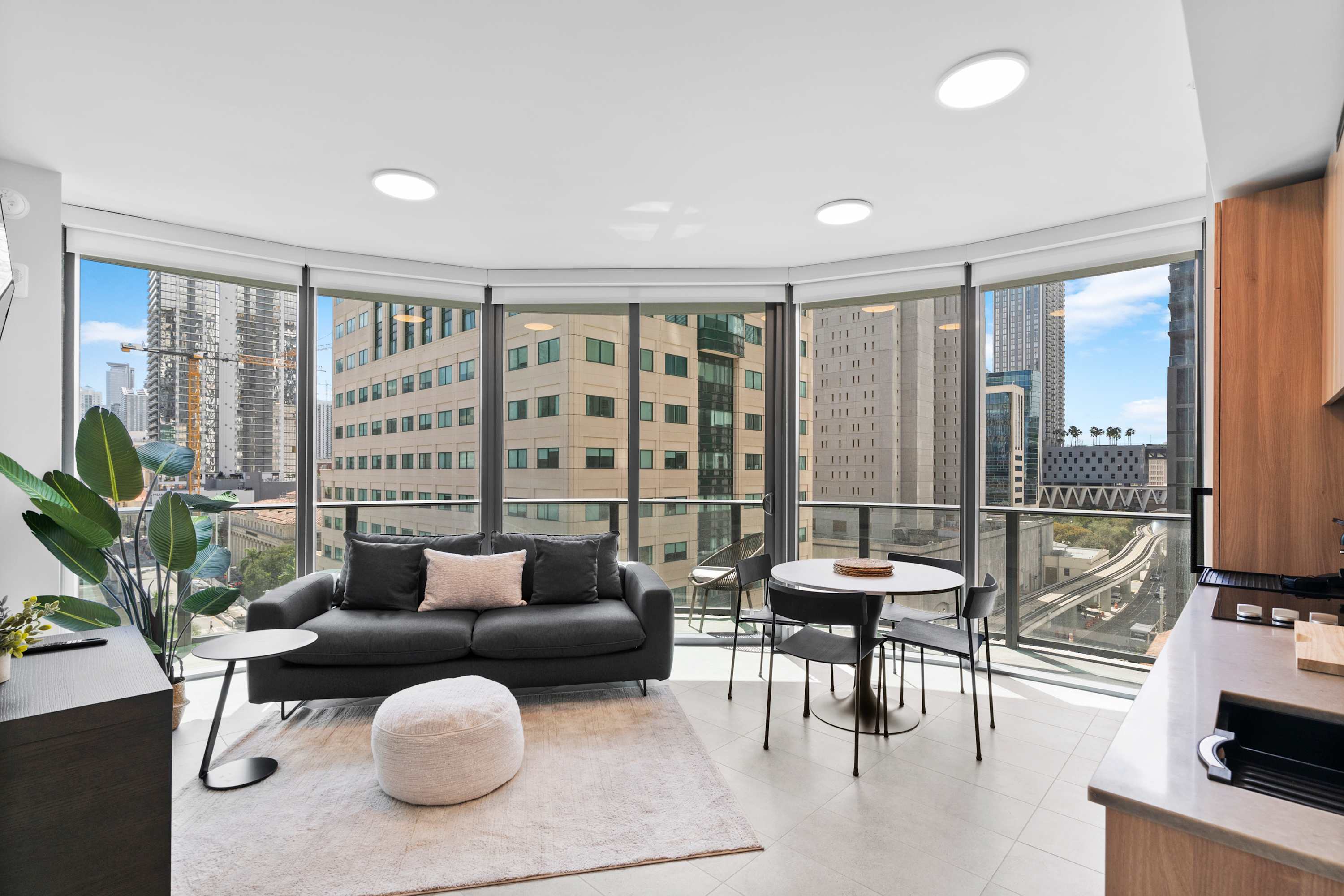Stylish Urban Escape | Prime Downtown Miami