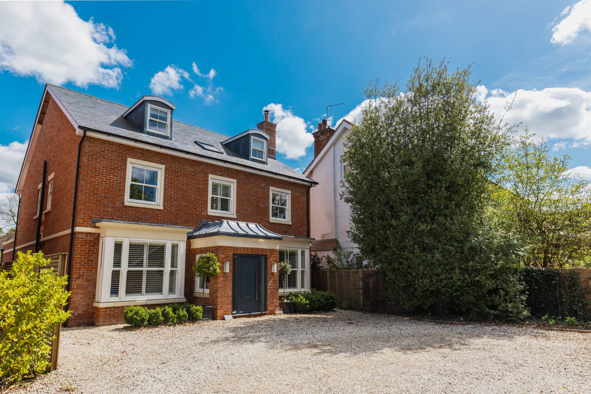 Large 6BR House near Goodwood, Garden & Parking