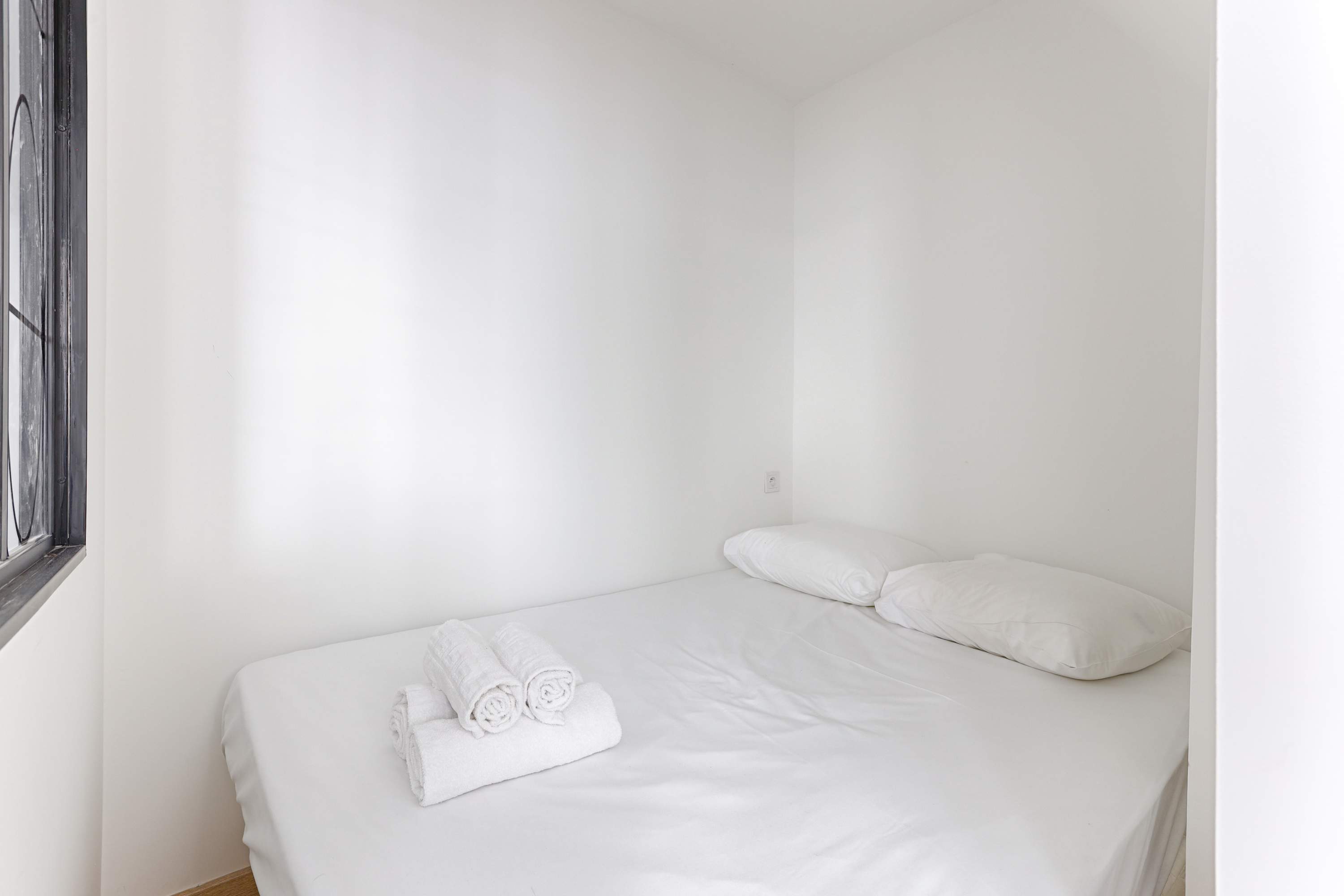 Appartement de Charme Montmartre Batignolles – photo 9