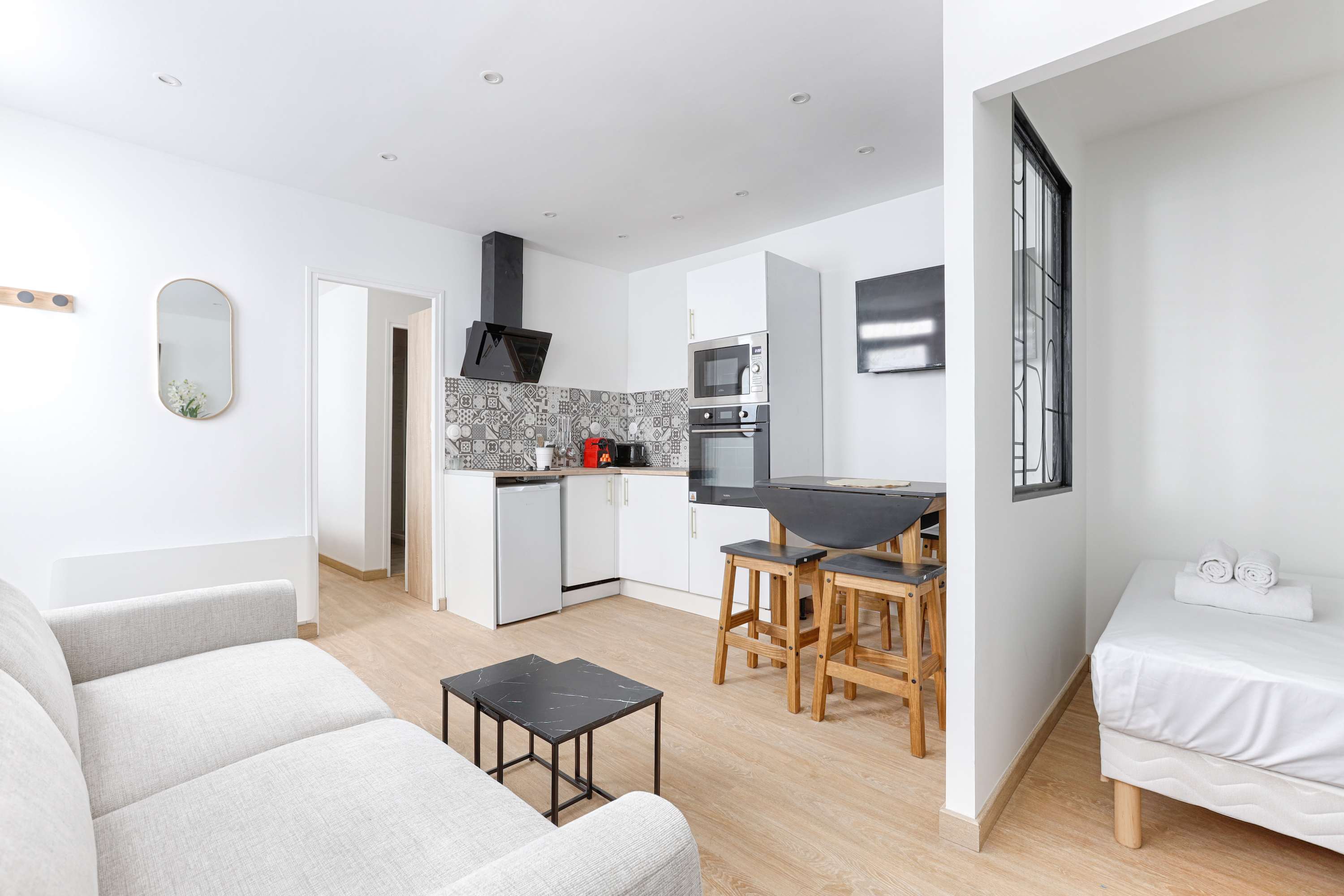 Appartement de Charme Montmartre Batignolles – photo 3