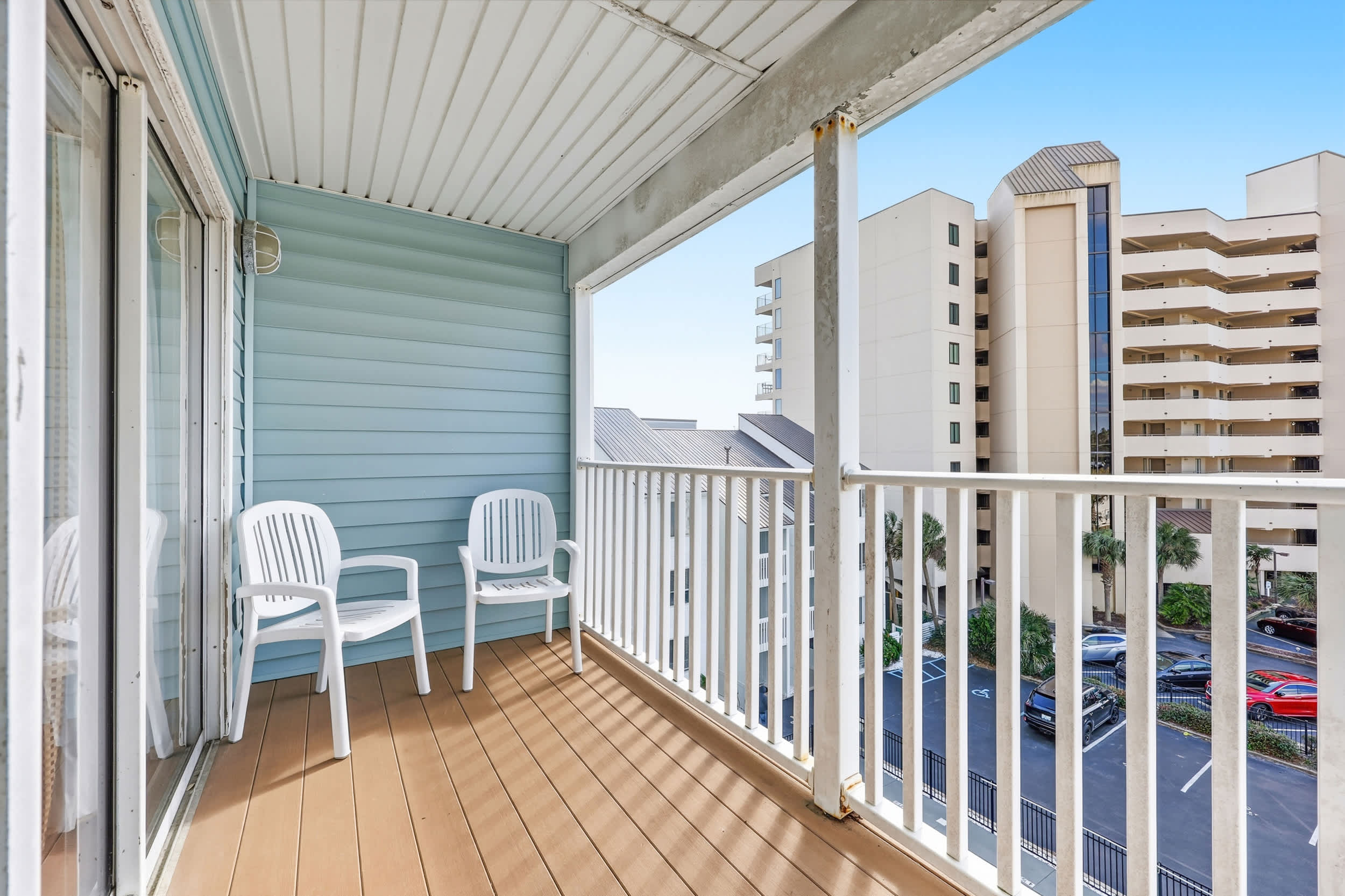 Tropical Tide Large Group Beach Retreat Sleeps 24