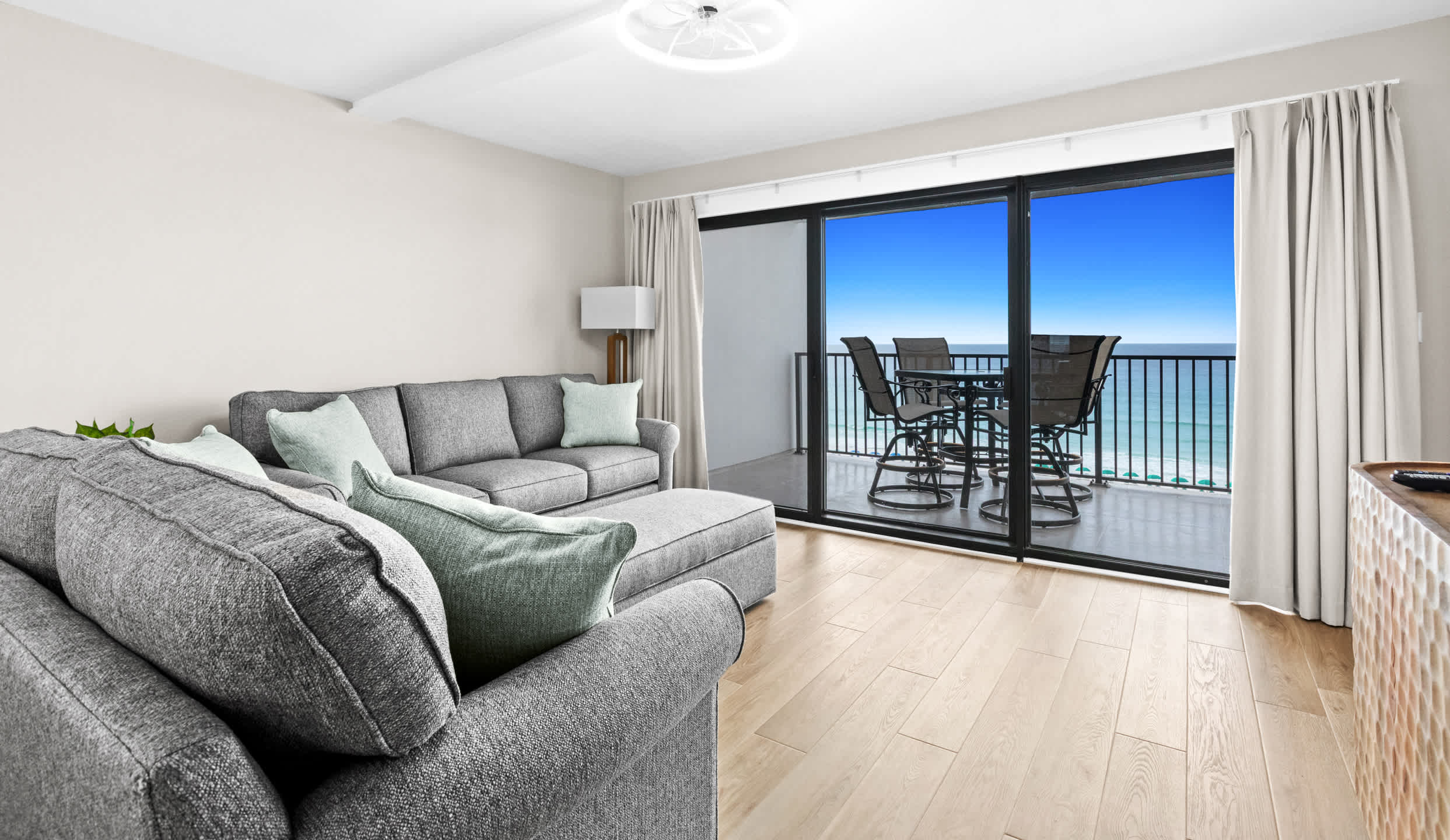 Emerald Towers 0703 10