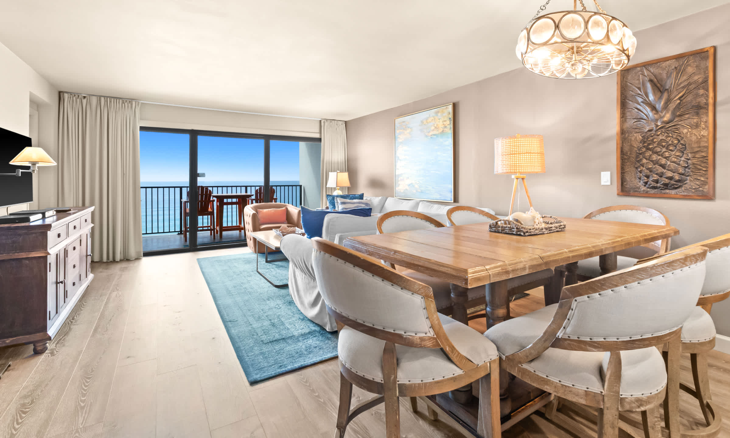 Emerald Towers 1102 14