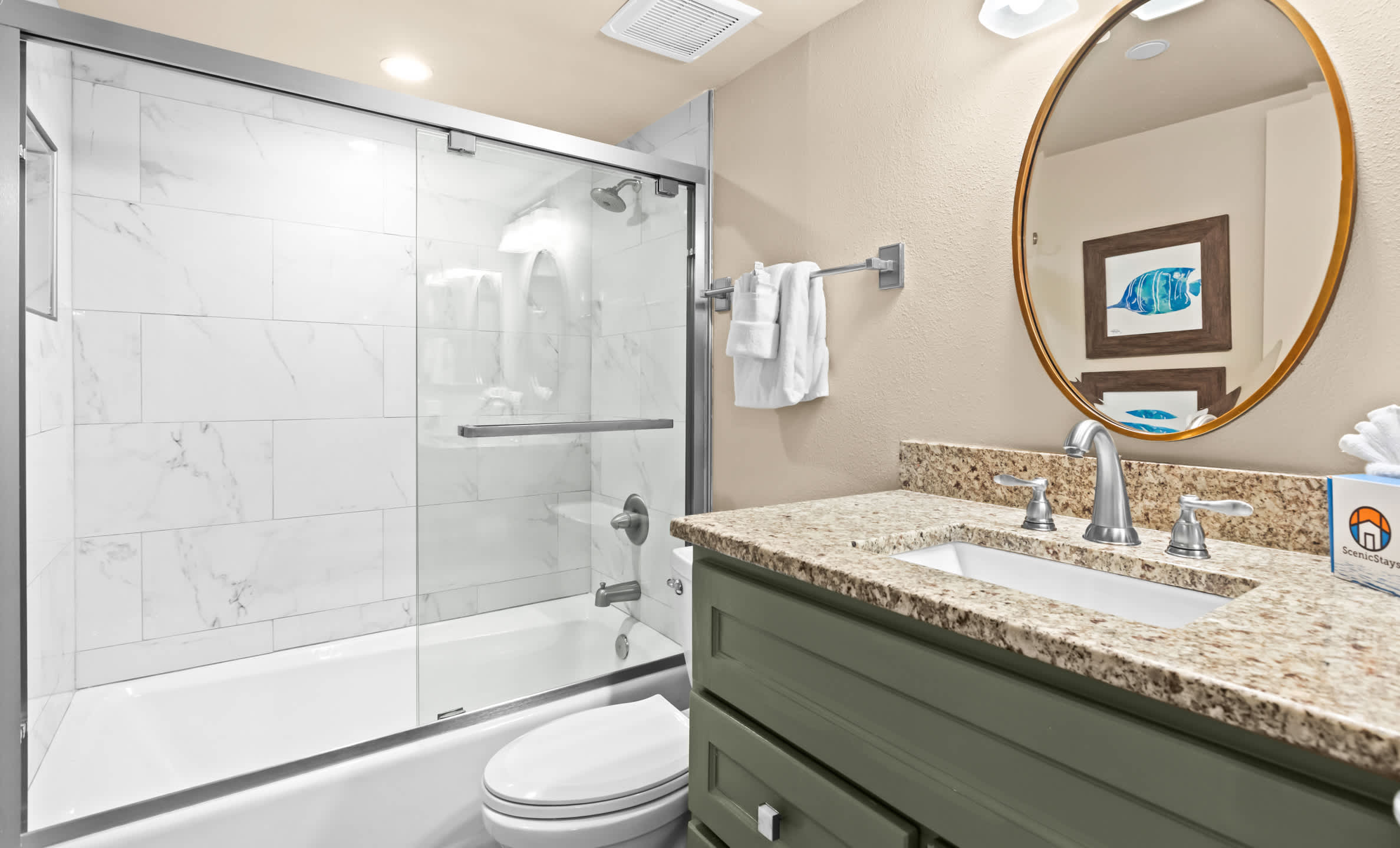 Emerald Towers 1102 21