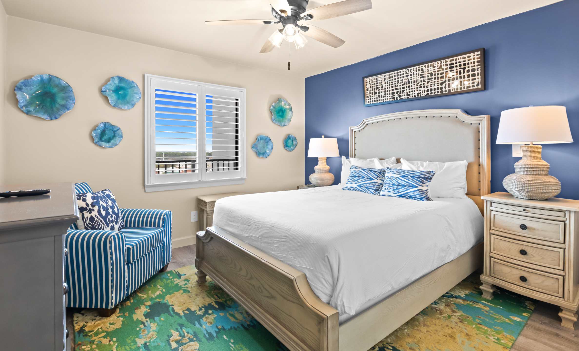 Emerald Towers 1102 22