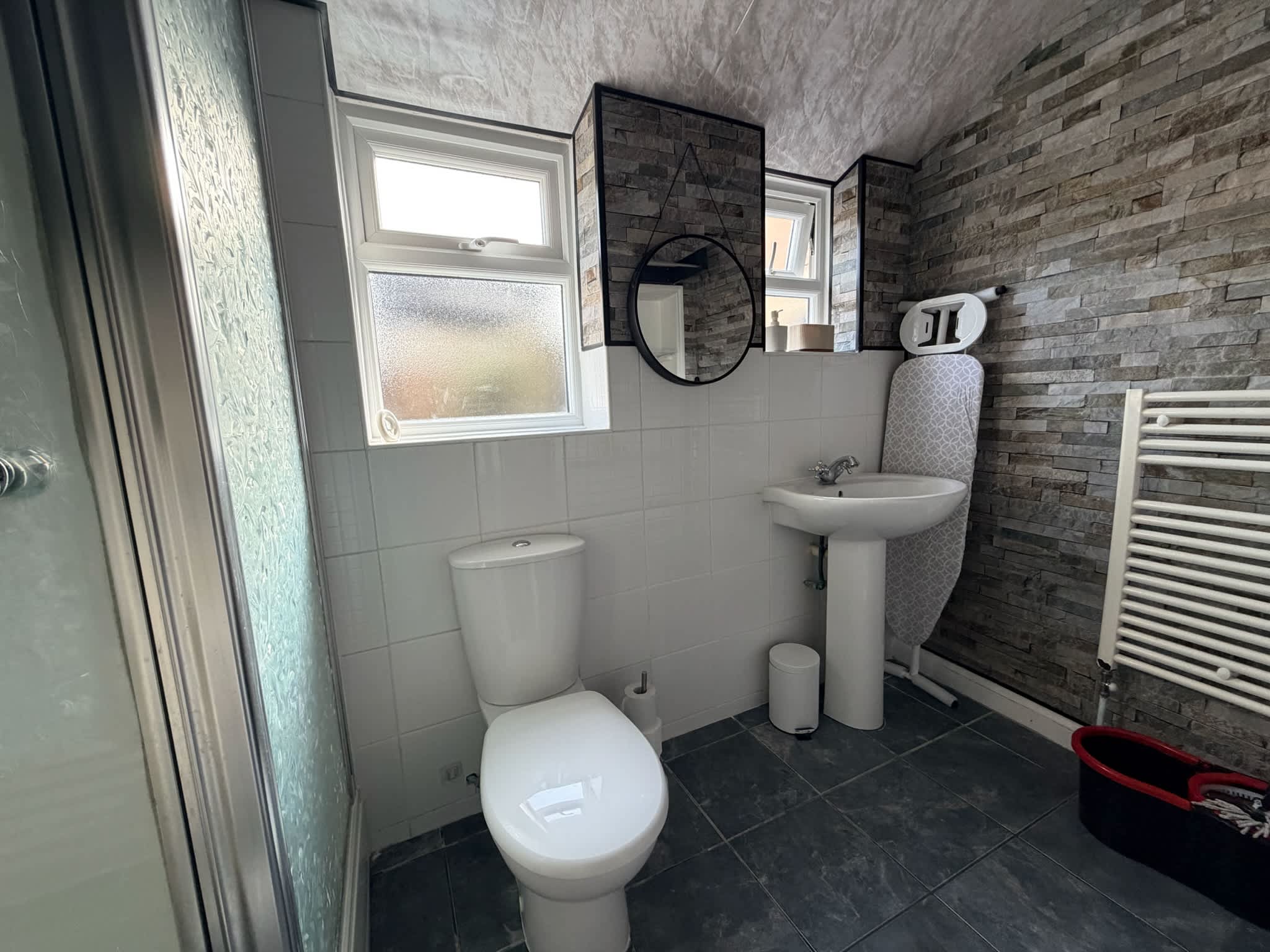 Lazurite; 3BR, Garden, Log Burner, Riverside view in Riverside 36 CB5 8HL - Property image 24 - VivreStays