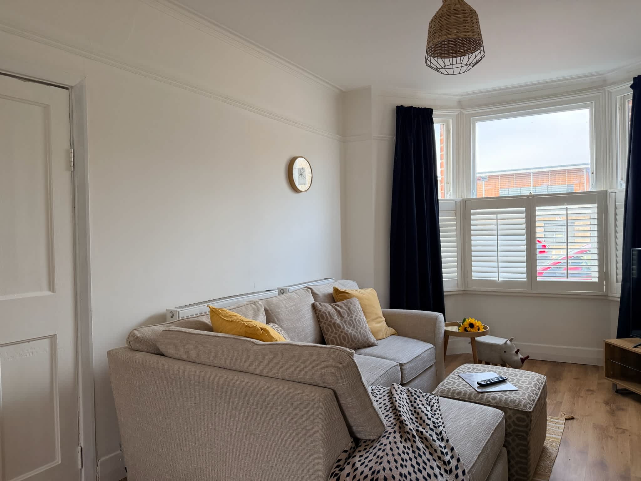 Lazurite; 3BR, Garden, Log Burner, Riverside view in Riverside 36 CB5 8HL - Property image 27 - VivreStays