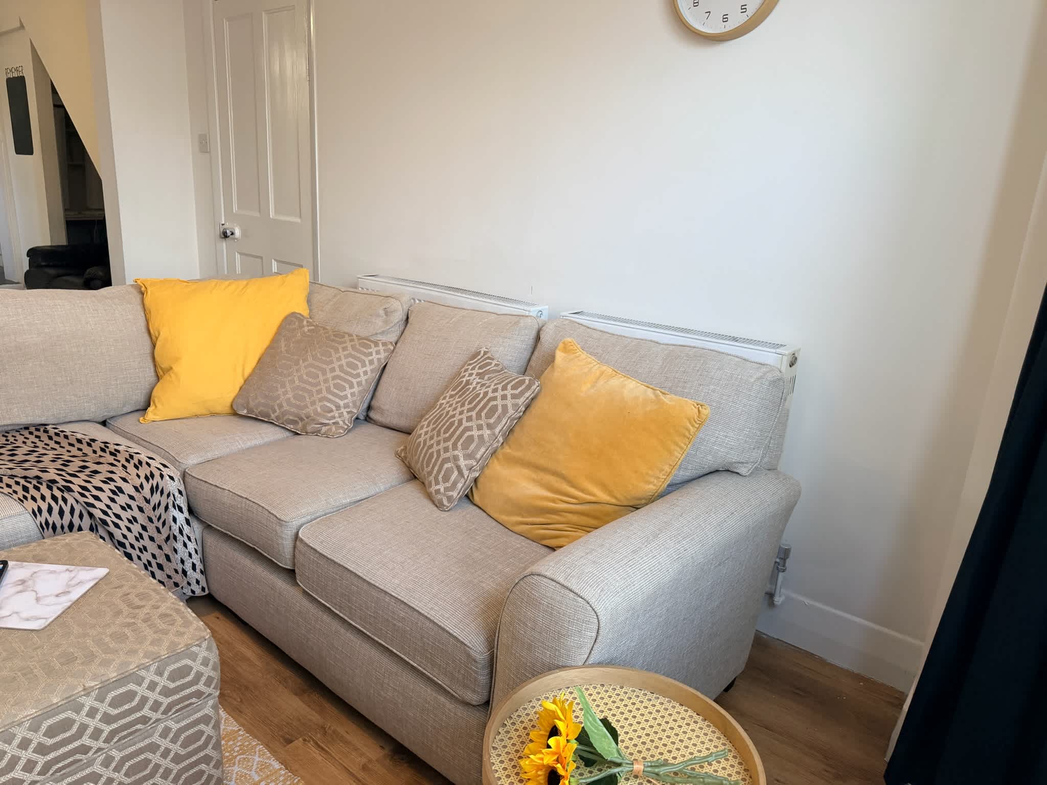 Lazurite; 3BR, Garden, Log Burner, Riverside view in Riverside 36 CB5 8HL - Property image 31 - VivreStays