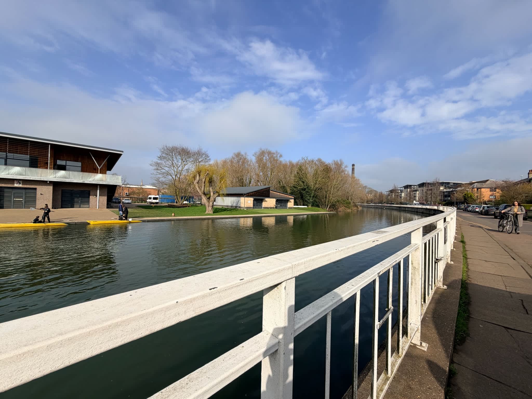 Lazurite; 3BR, Garden, Log Burner, Riverside view in Riverside 36 CB5 8HL - Property image 50 - VivreStays