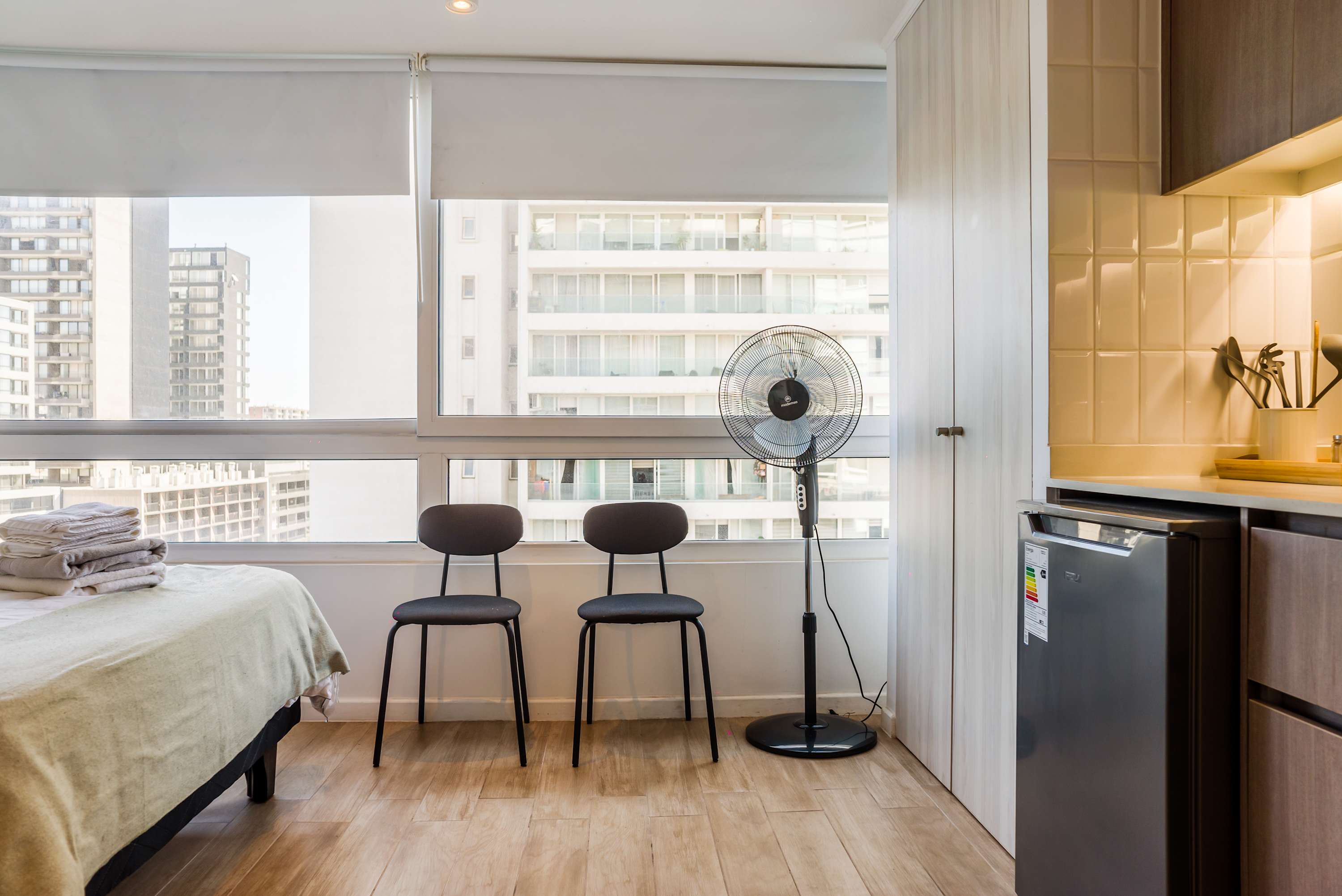 Modern Studio in Nunoa | Stylish Urban Retreat