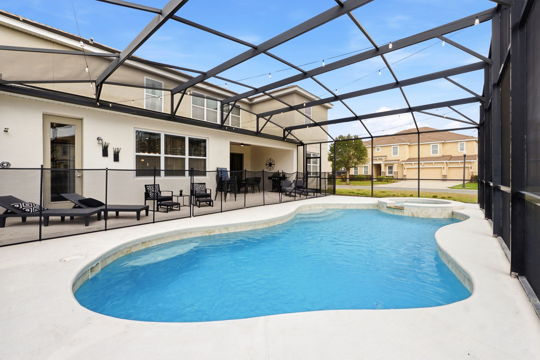 Private Pool