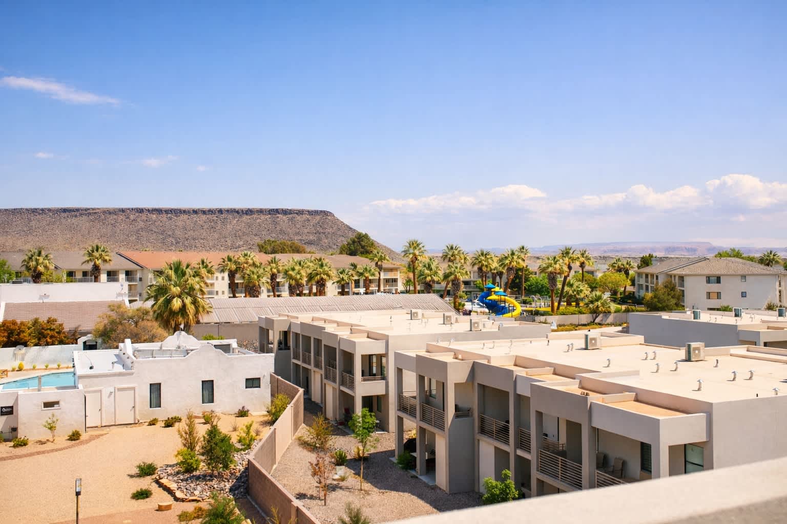 Gorgeous mountain views surrounding Green Valley