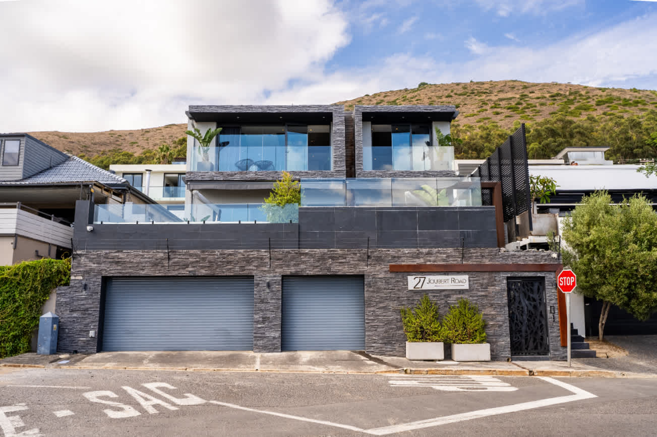 Oasis on Joubert - Family-Friendly Villa, Pool, Views — Cape Town, Western Cape — vacation rental