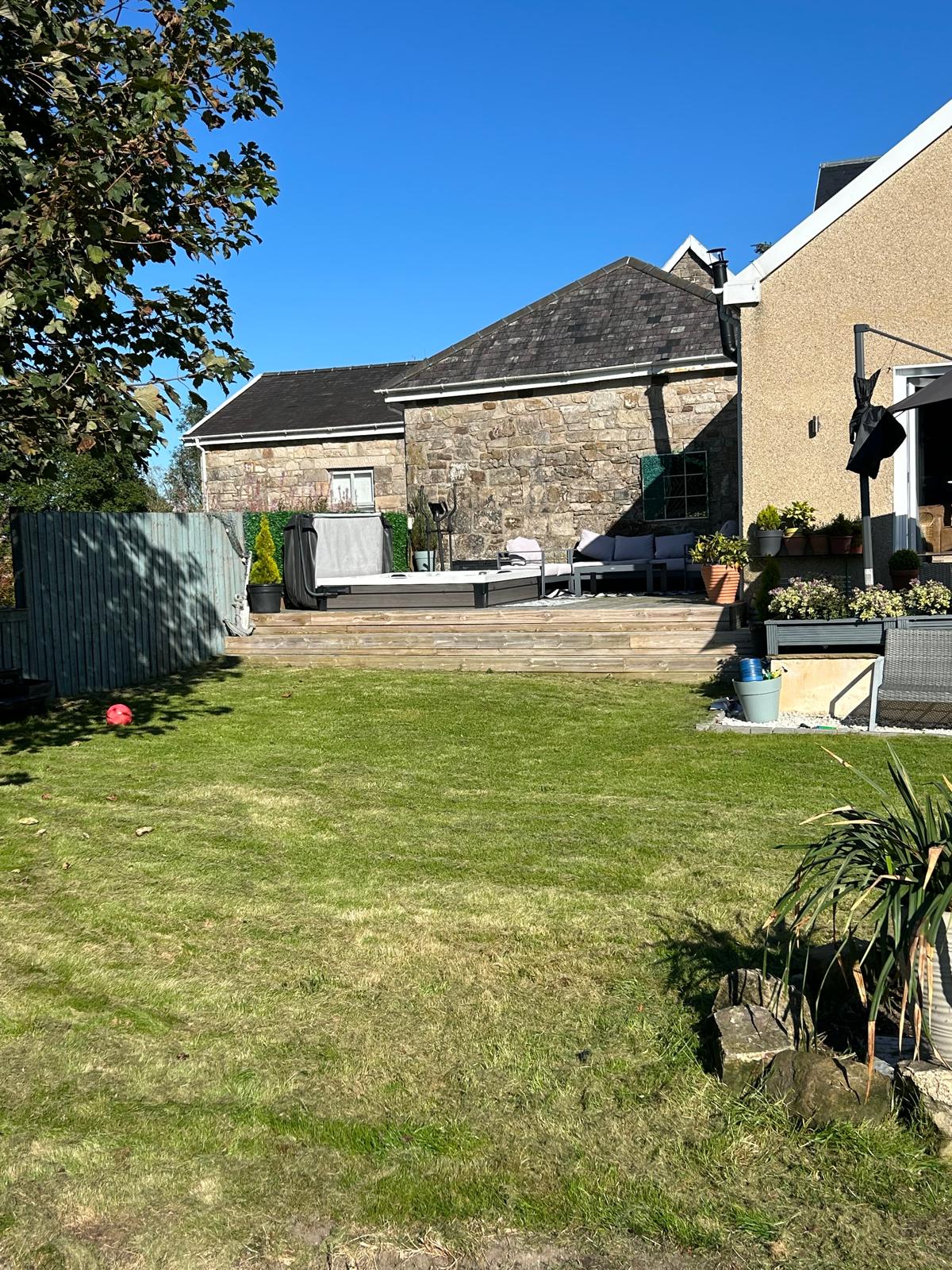 View Beautiful 4 Bed Sandstone Farmhouse in 1715 Balmore Road G23 5HF Beautiful 4 Bed Sandstone Farmhouse in 1715 Balmore Road G23 5HF - Property image 45 - VivreStays