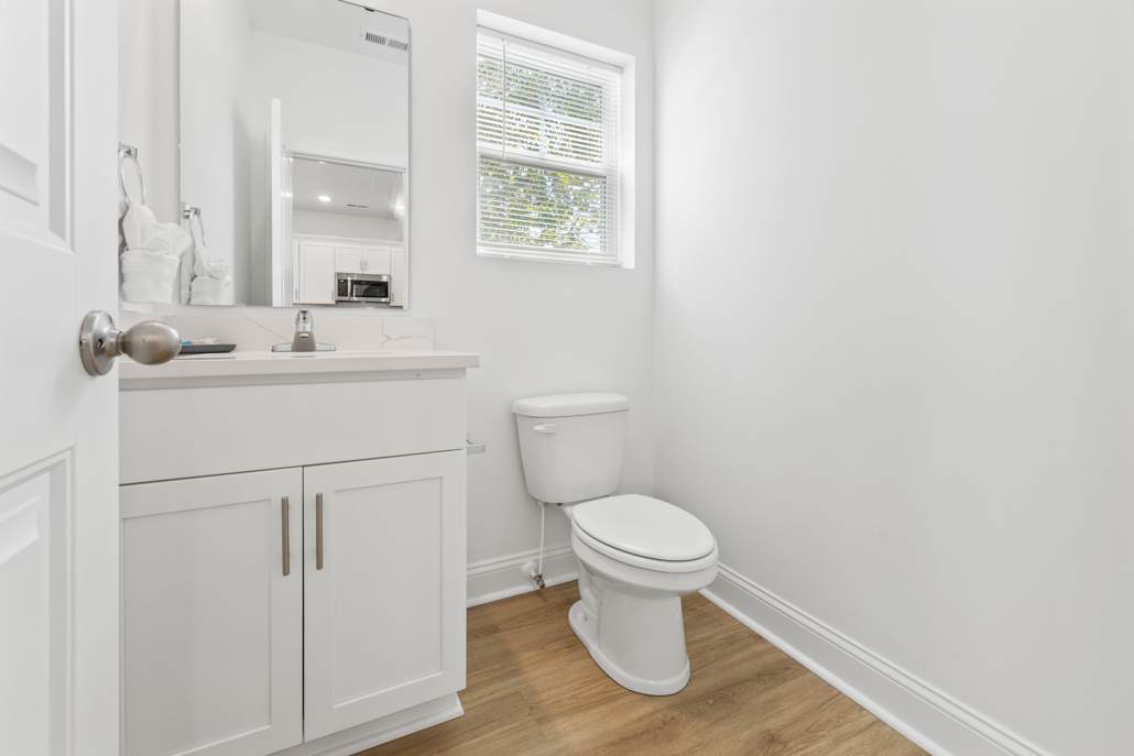 Azure Wake Pet Friendly Beach House with Pool