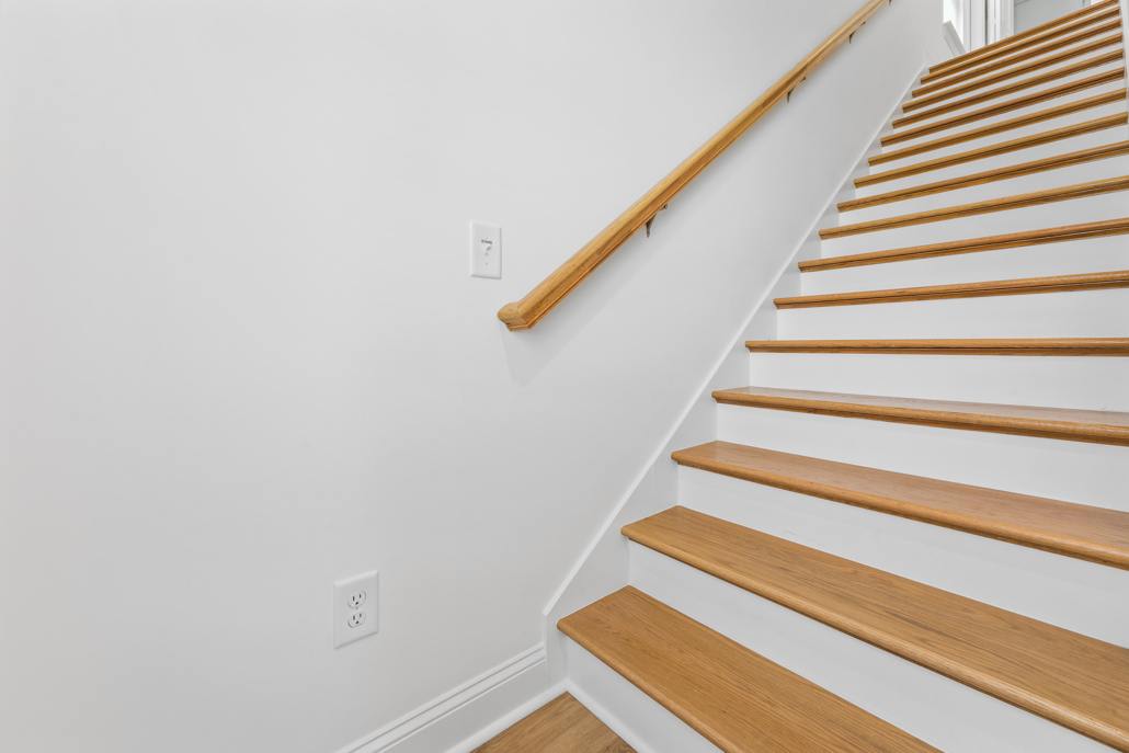 Azure Wake Pet Friendly Beach House with Pool