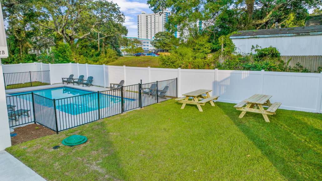 Azure Wake Pet Friendly Beach House with Pool