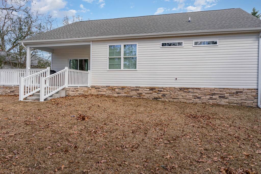 Salty Seagull Pet Friendly Beach House 