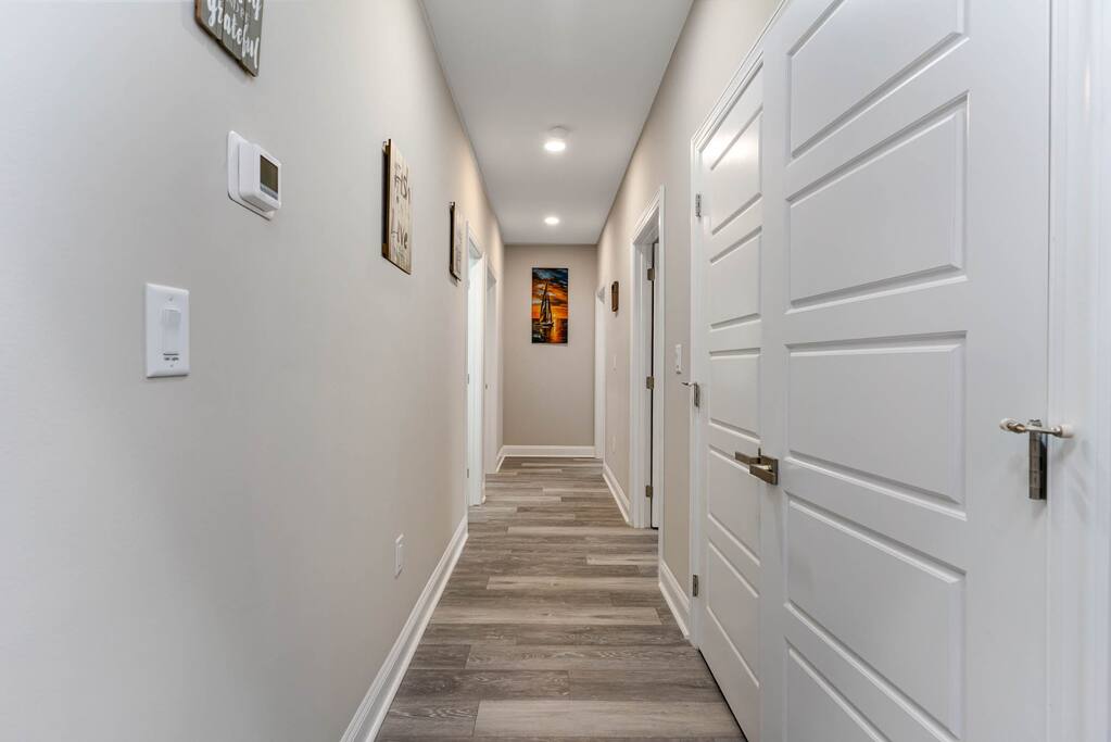 Salty Seagull Pet Friendly Beach House 