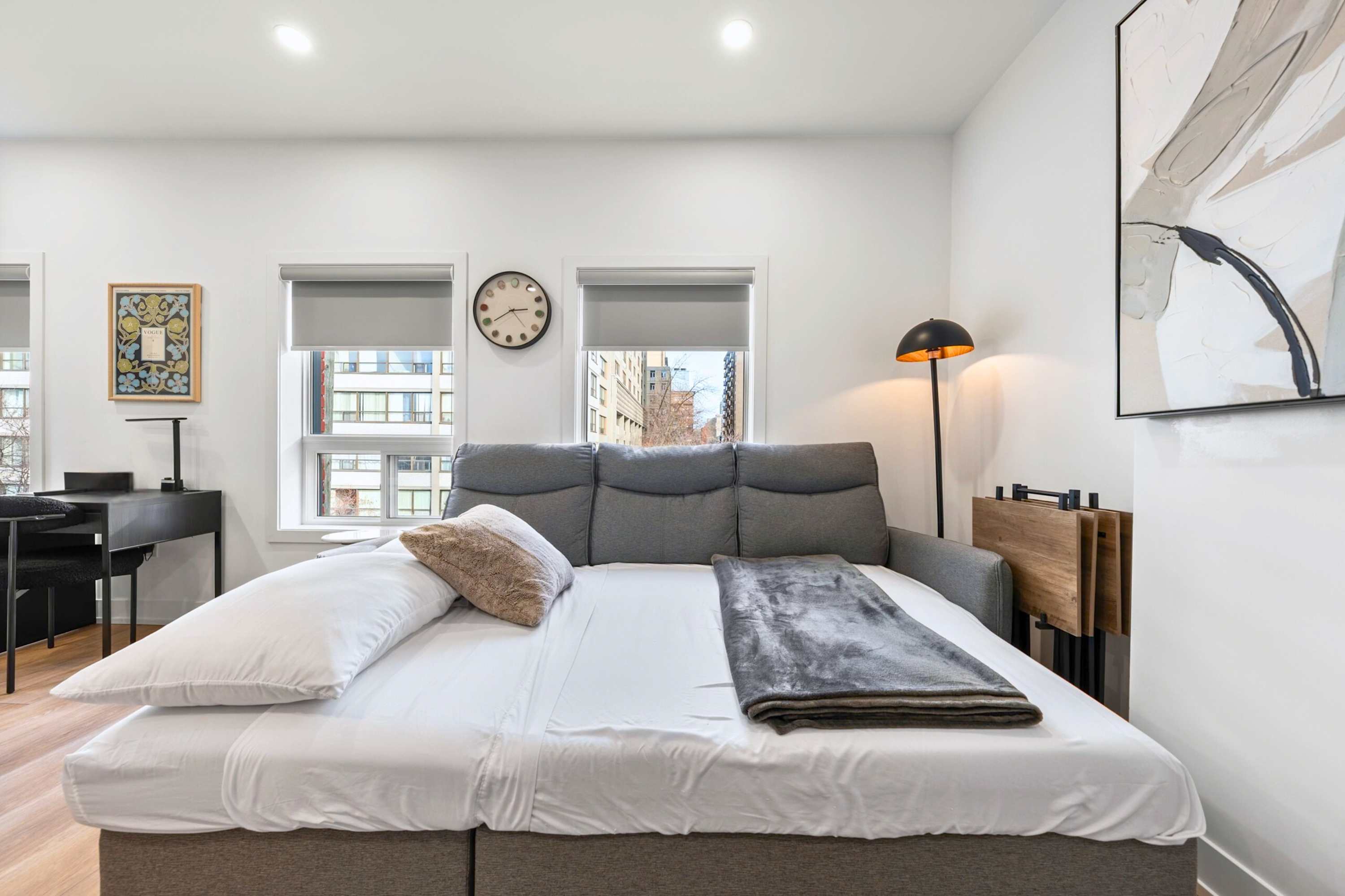 The McCaul by Casa Hotels Unbeatable Location | Photo 9