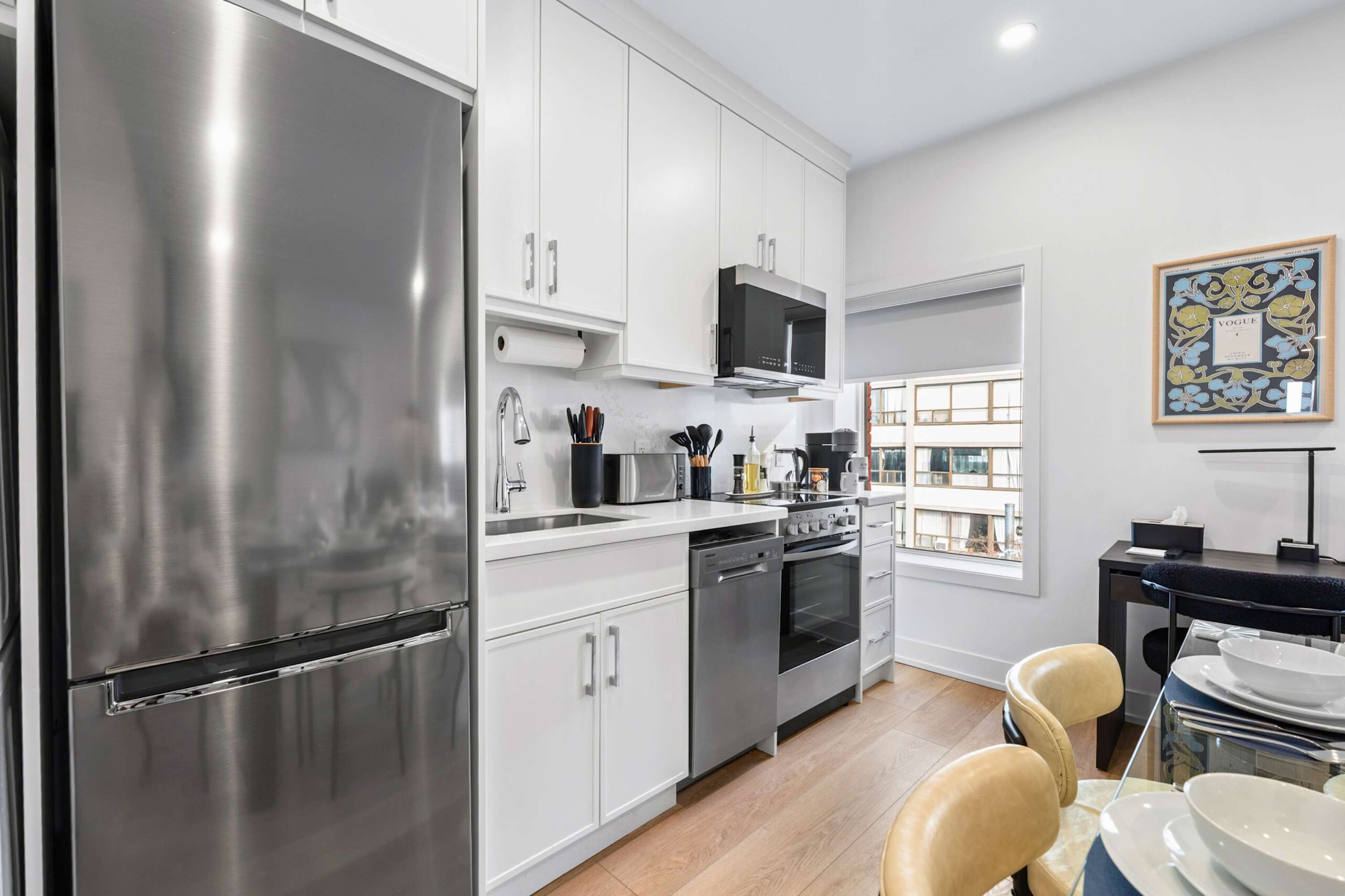 The McCaul by Casa Hotels Unbeatable Location | Photo 13