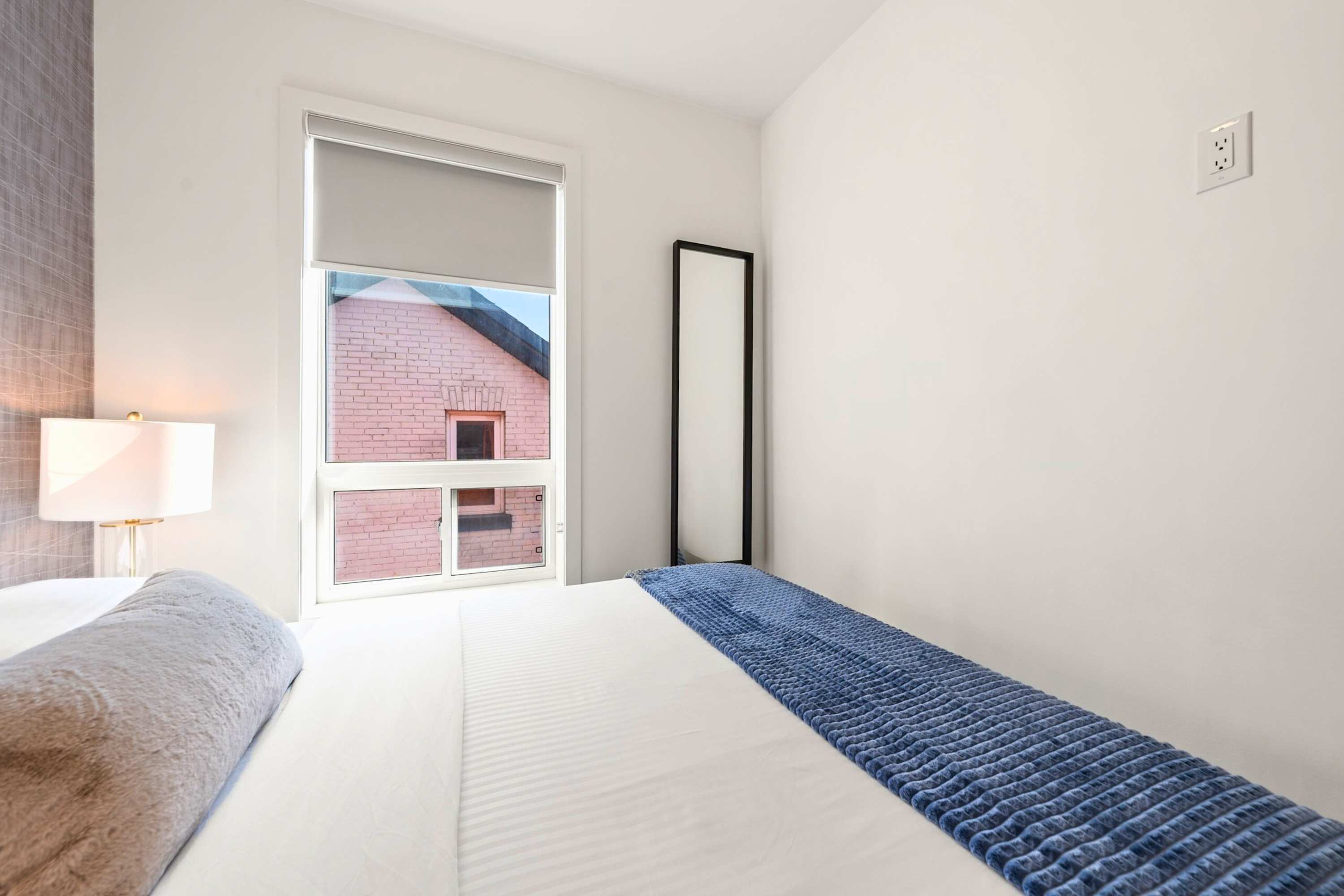 The McCaul by Casa Hotels Unbeatable Location | Photo 18