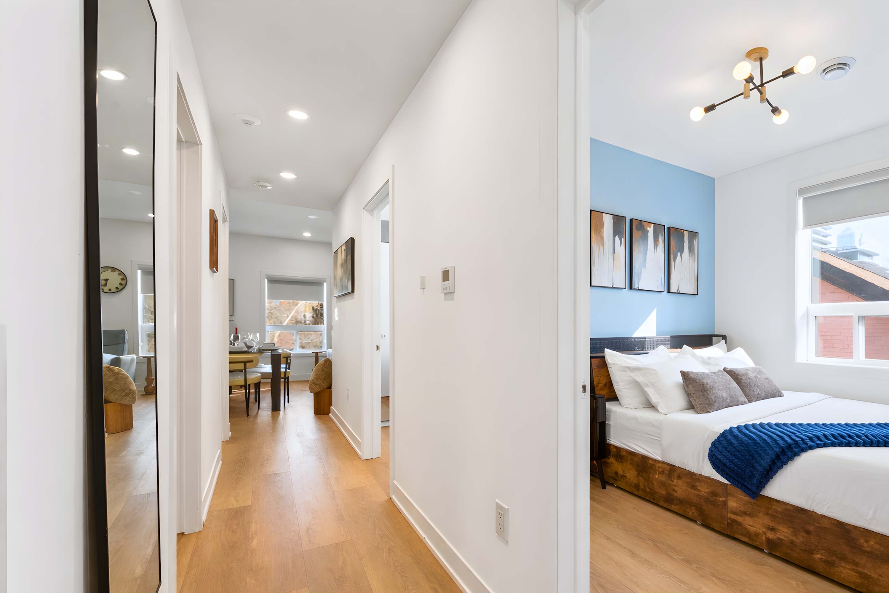 The McCaul by Casa Hotels Unbeatable Location | Photo 22