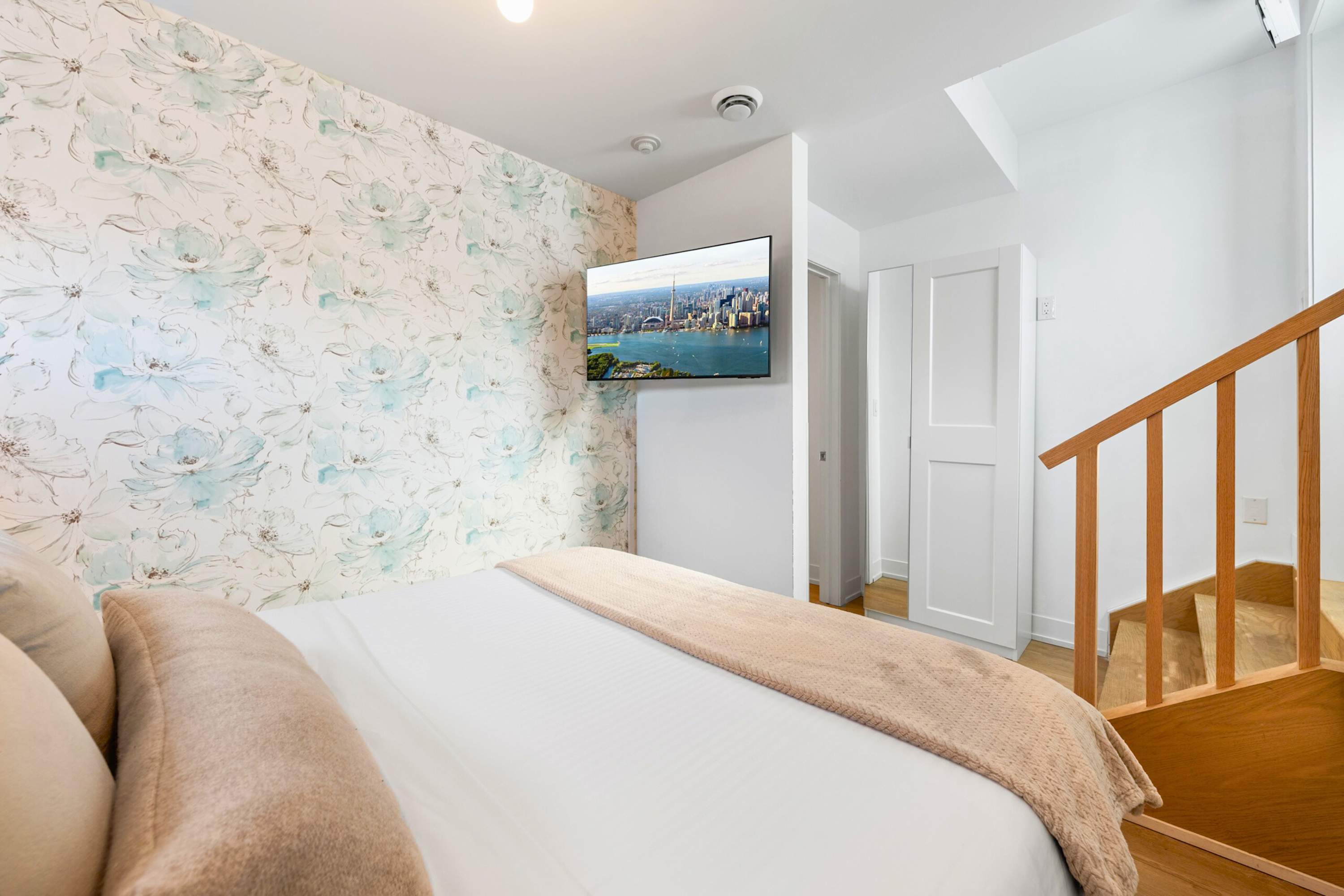 The McCaul by Casa Hotels Ideal for Groups DT | Photo 23