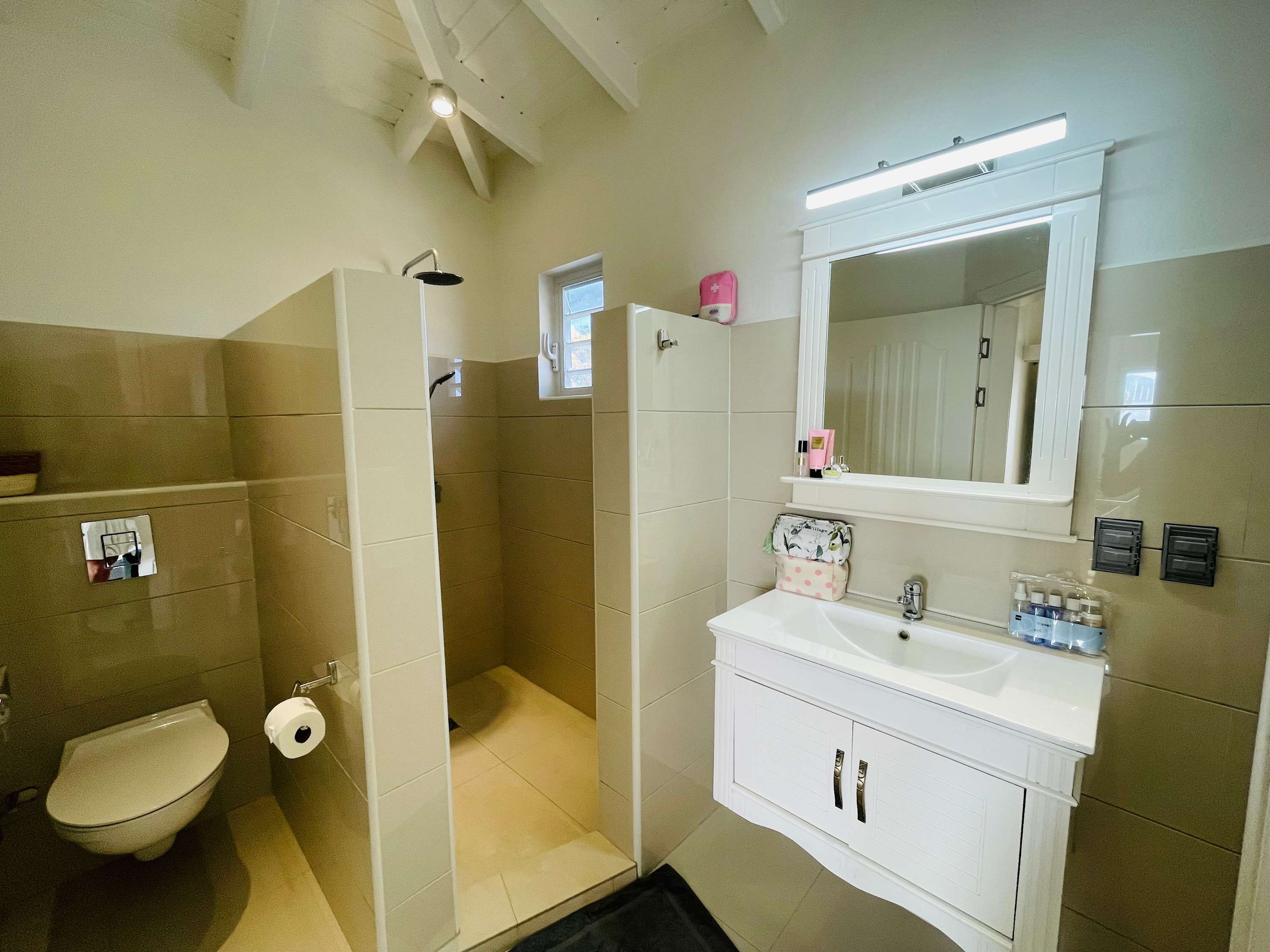 Kaya Sirena 14, 0000BQ Kralendijk, Caribbean Netherlands