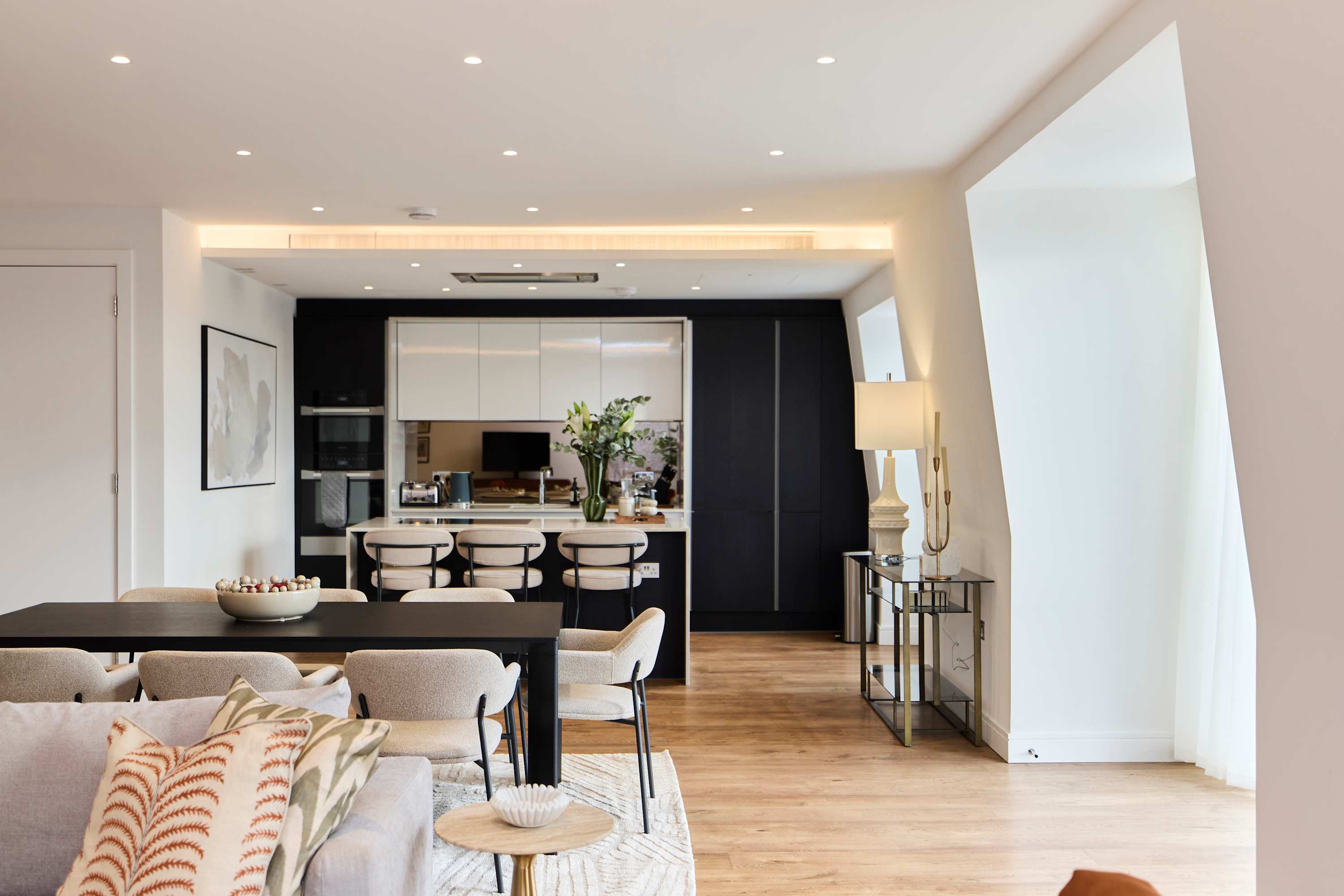 The Bayswater Scenery -3BDR Penthouse with Terrace
