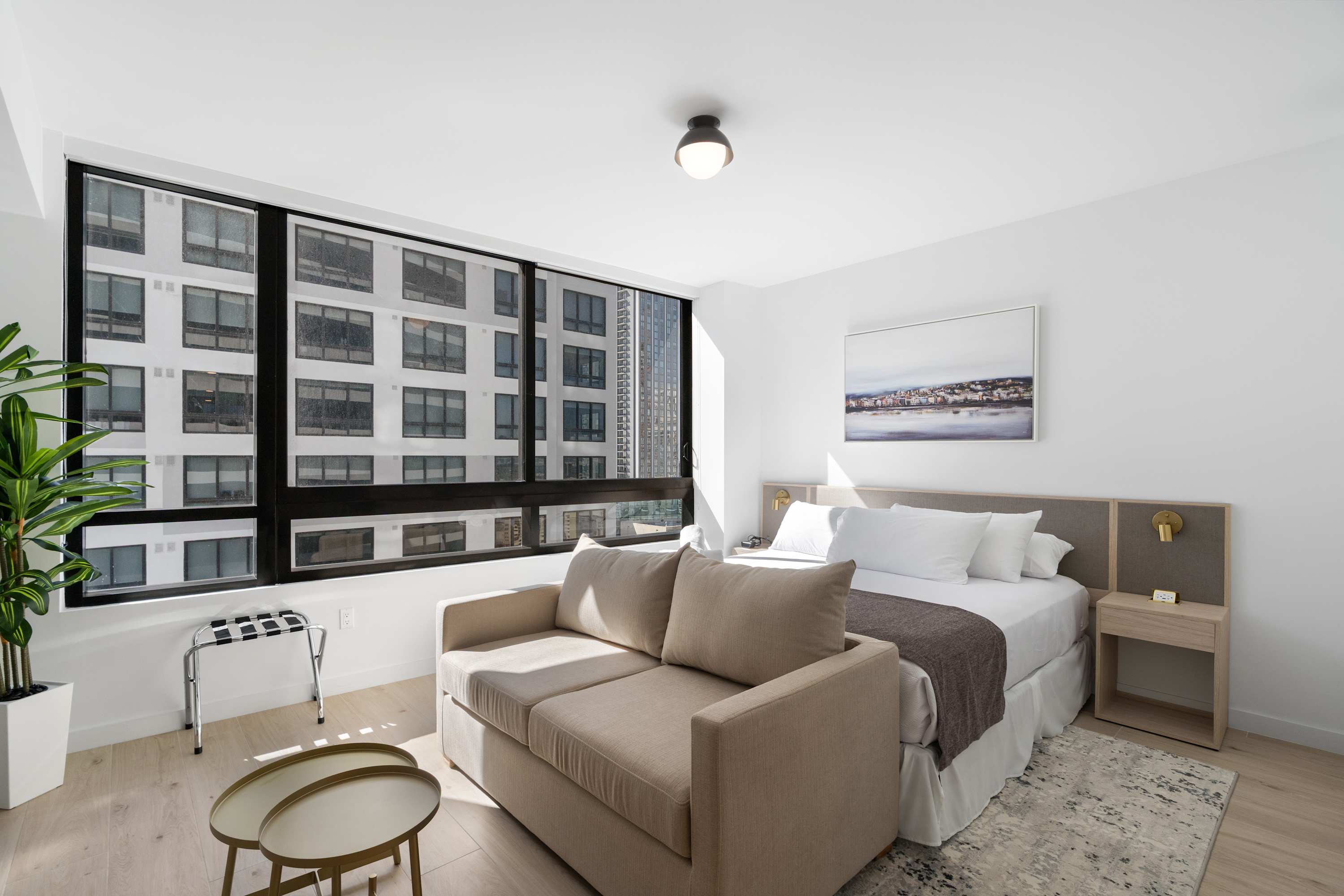 Downtown Miami Studio with RoofPool